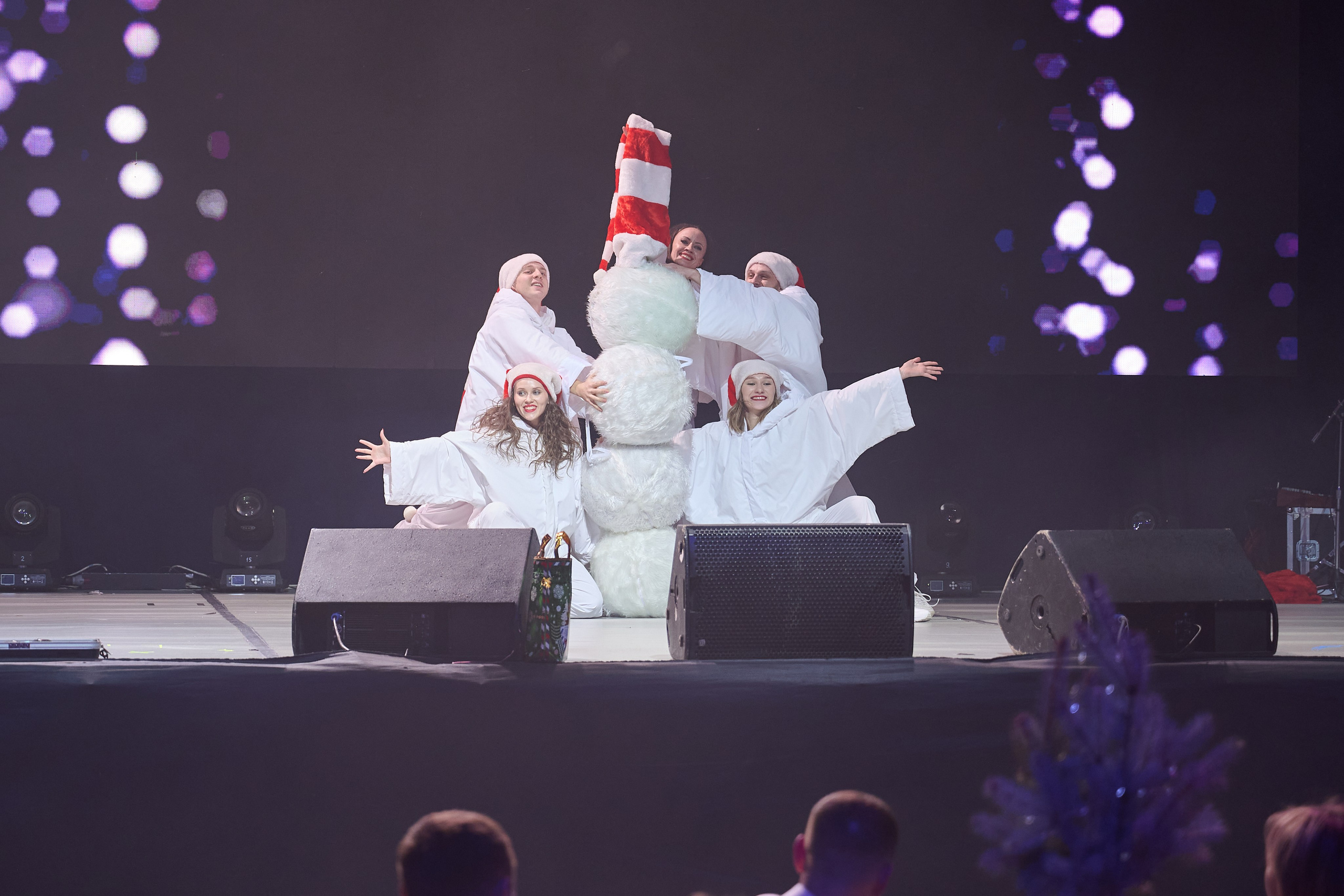 С Новым годом в стиле 2000х. Фотограф в Самаре