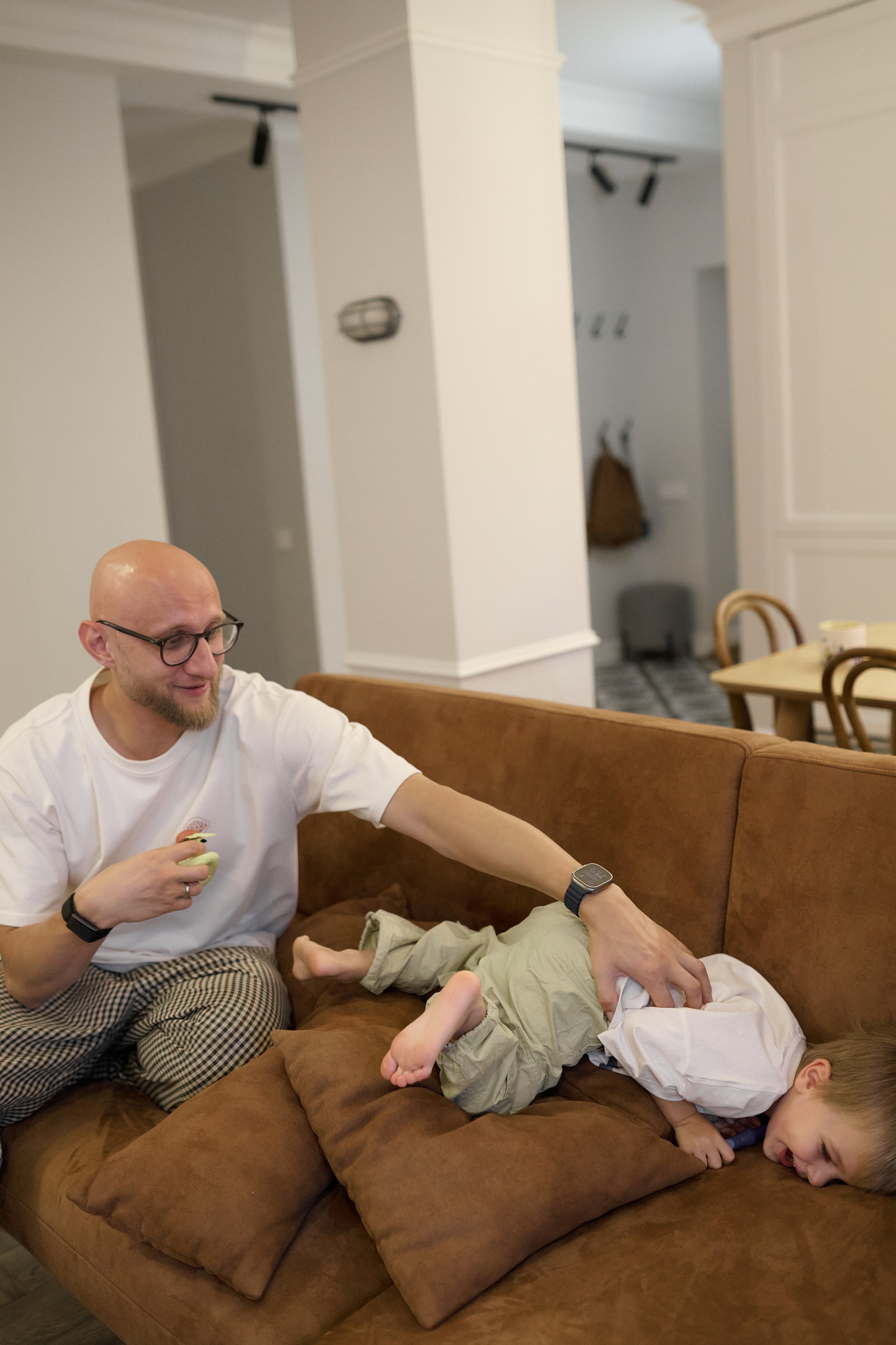 Серёжа, Вика, Макар и Кэш. Семейный и свадебный lifestyle-фотограф в Москве Мария Петрова