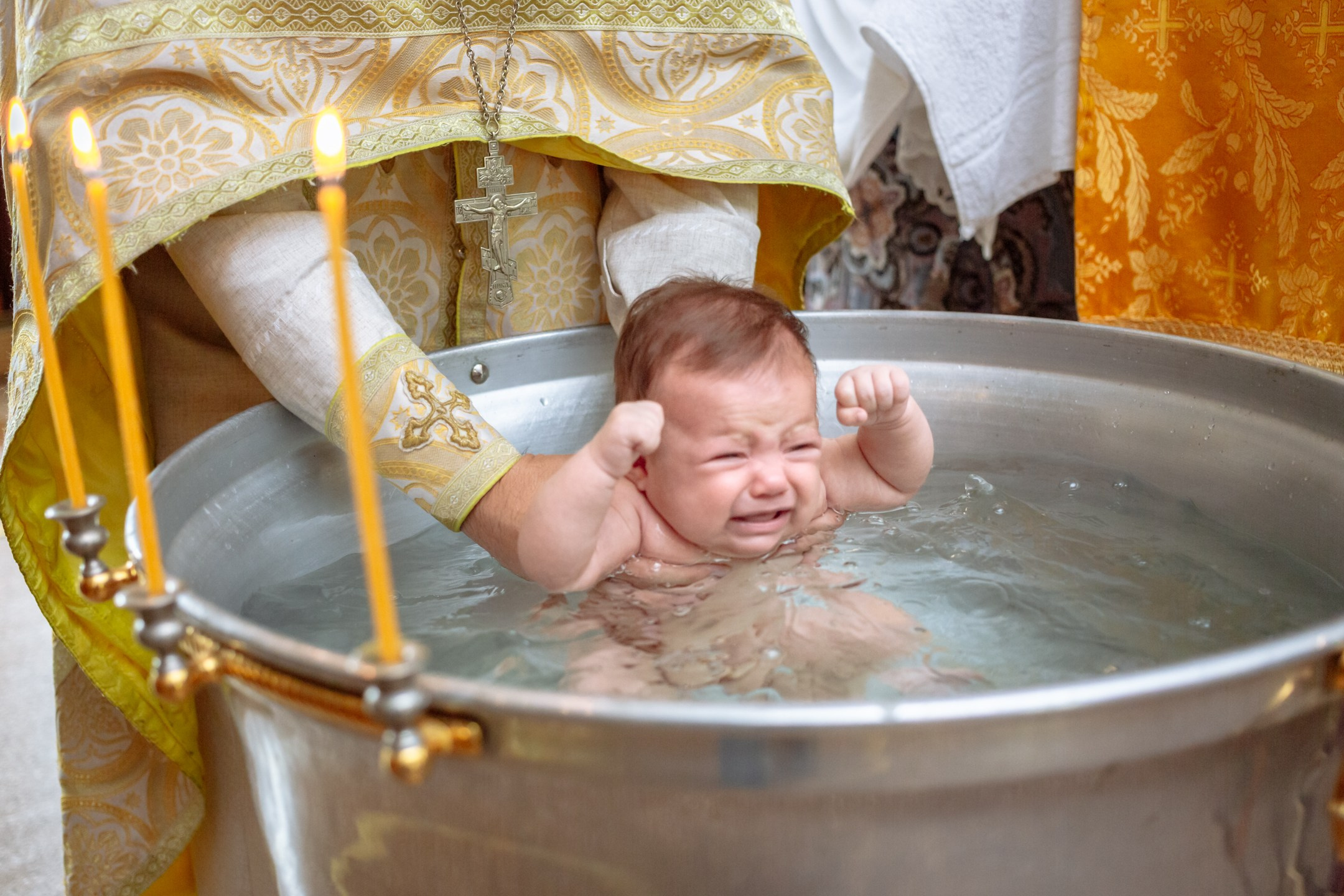 Фотосъёмка таинства крещения. Фотограф на крестины. GagarinProArt