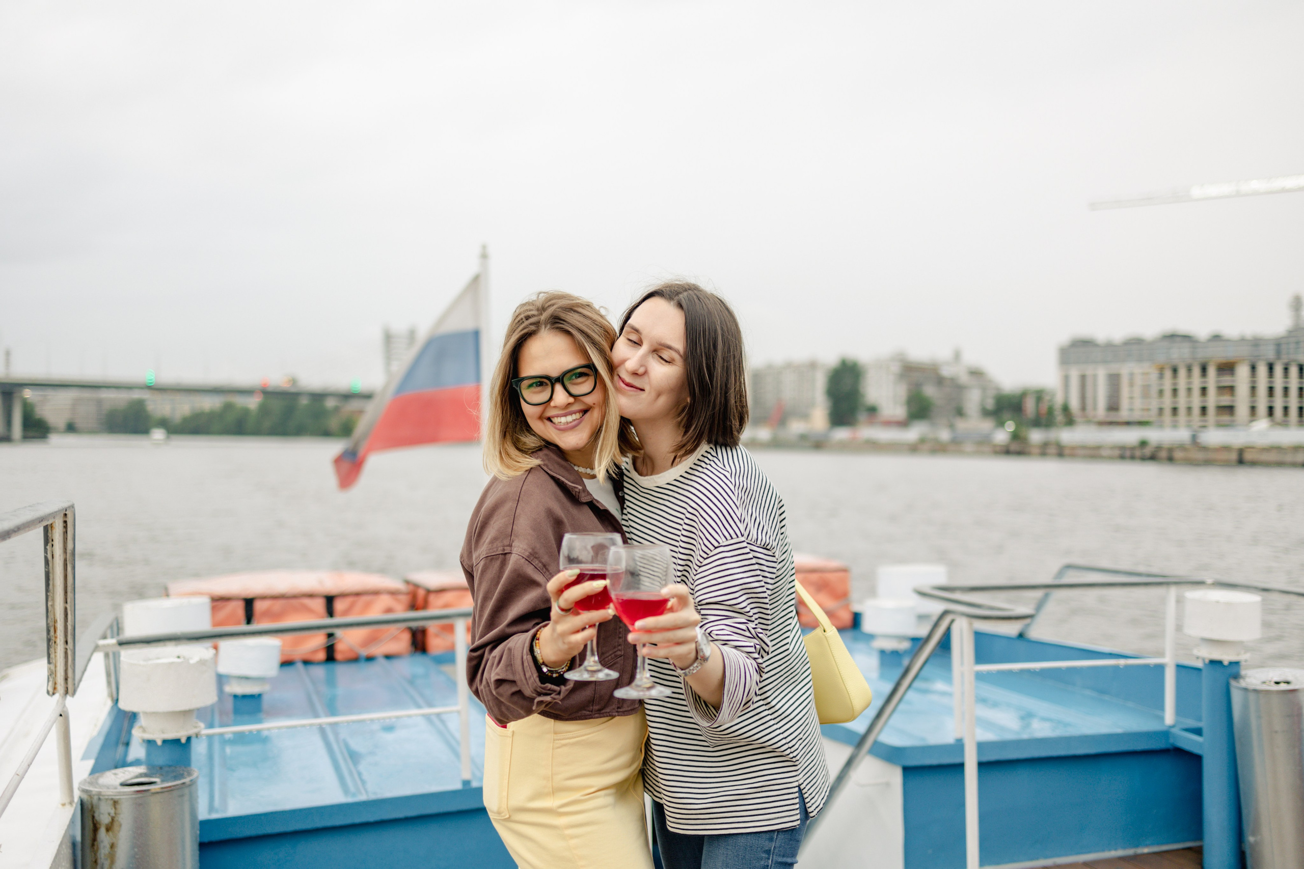 Gravity Project круизы. Репортажный и портретный фотограф в Санктпетербурге. Видиосъемка мероприятий в Санкт-Петербурге