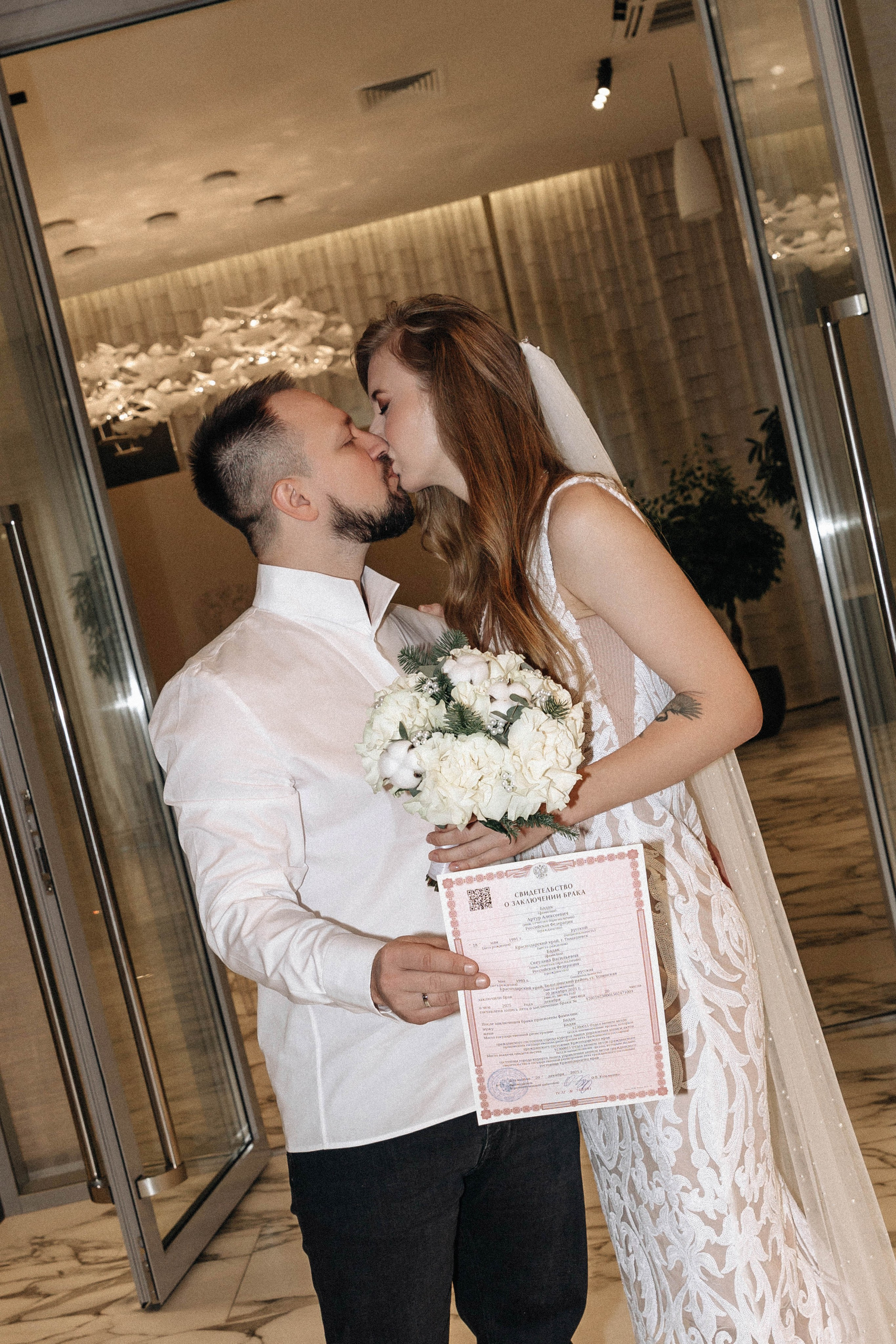 Роспись для двоих. Фотограф Трифон Мира