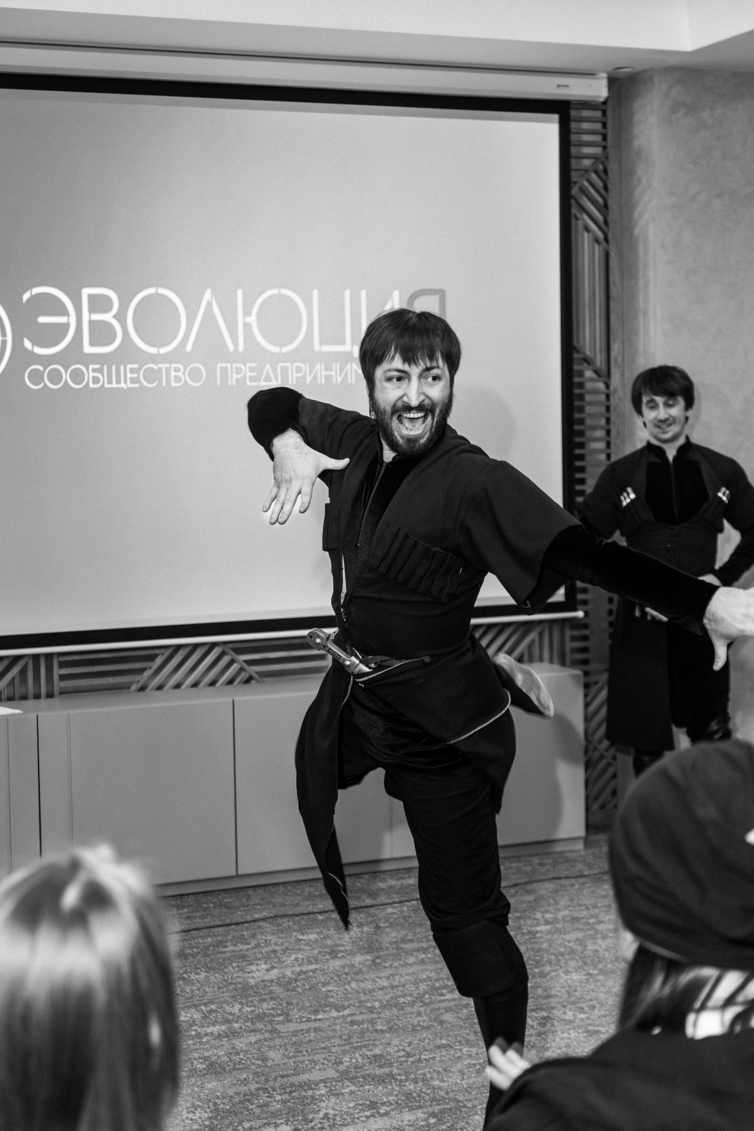 Бизнес марафон Эволюция. Артур Иликчян — Wedding & Event фотограф в Краснодаре