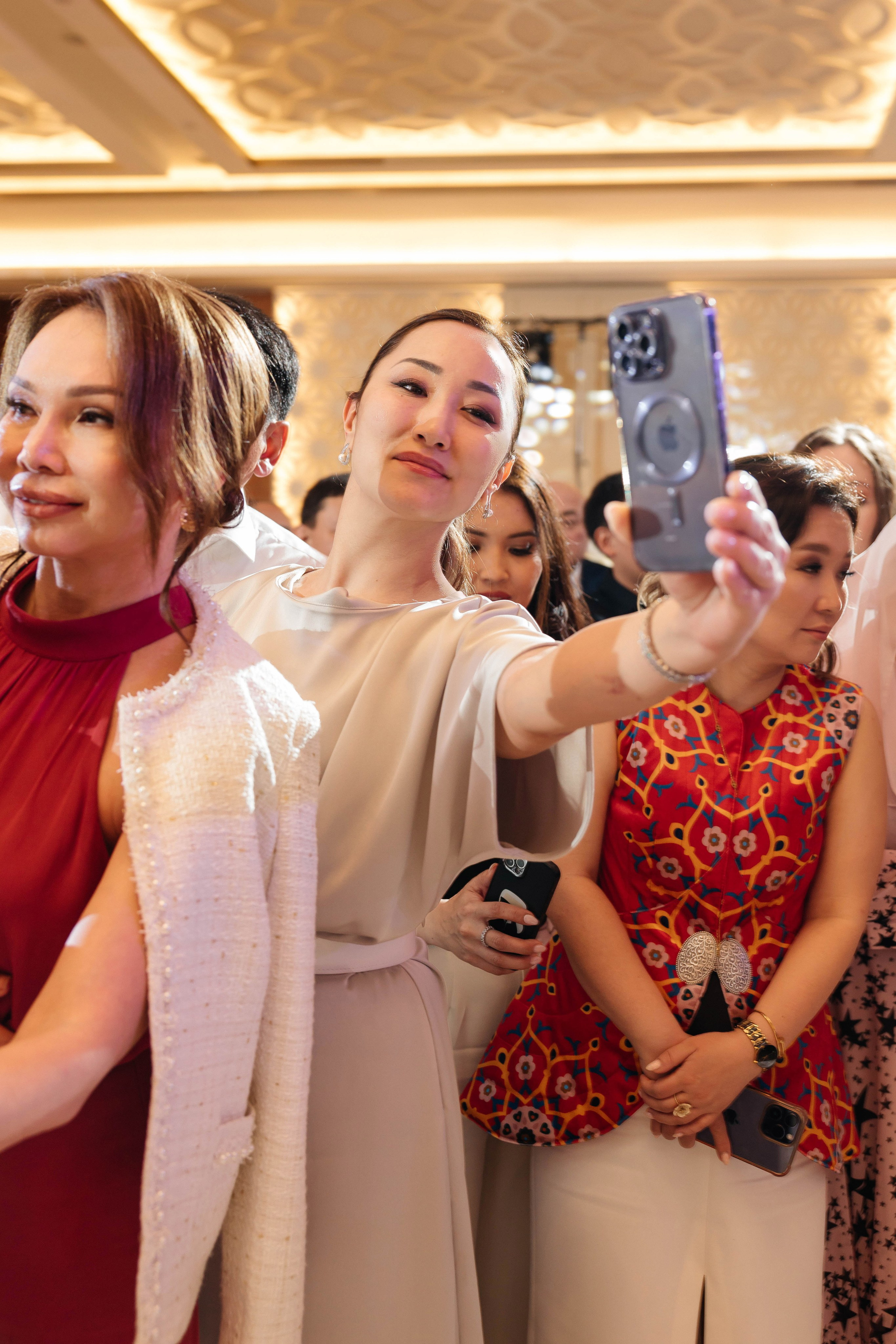 Alina Uzatu. Профессиональный фотограф в городе Астана/Алматы Даурен Сембаев