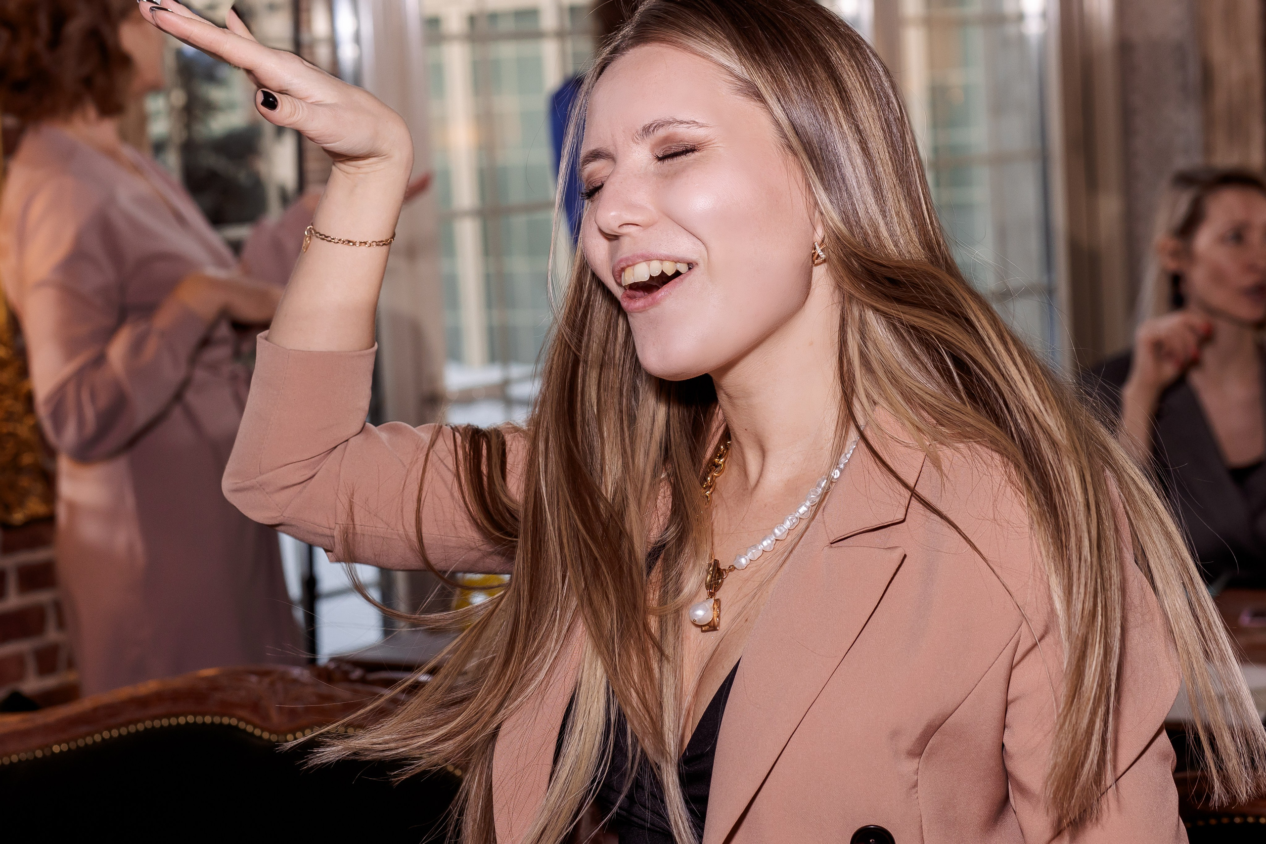 Караоке квиз-девичник. Свадебный и семейный фотограф в Челябинске Юлия Ишимова