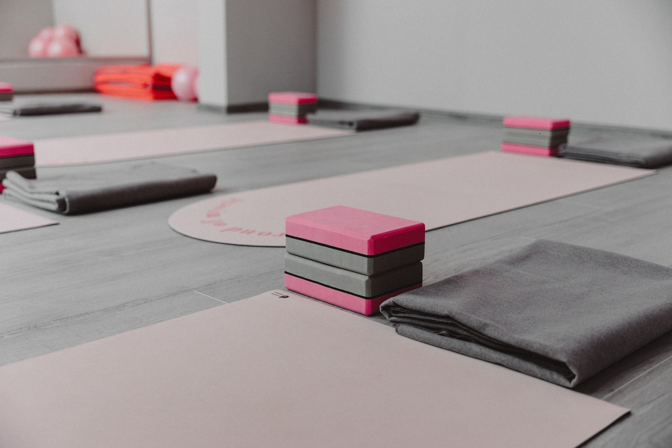 YOGALOGIC — Студия йоги Йогахолик | Москва. ФОТОГРАФ ИРИНА ШАМАТАВА