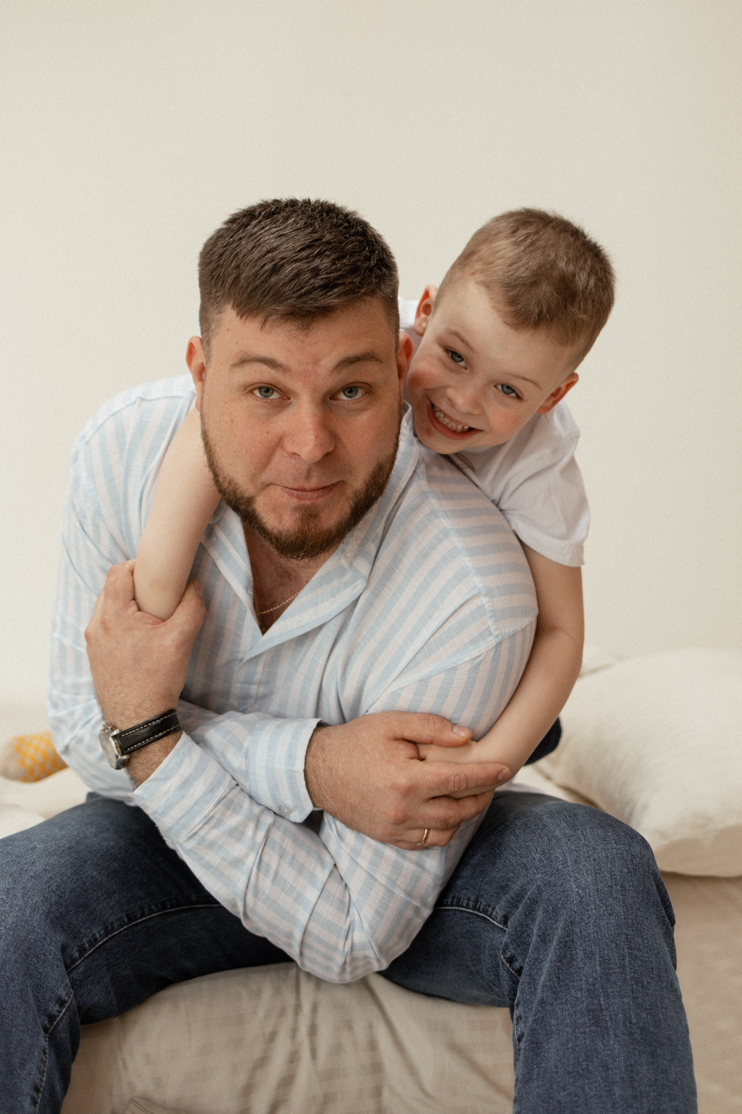 Павел, Костик и Екатерина с животиком. Семейный фотограф Челябинск