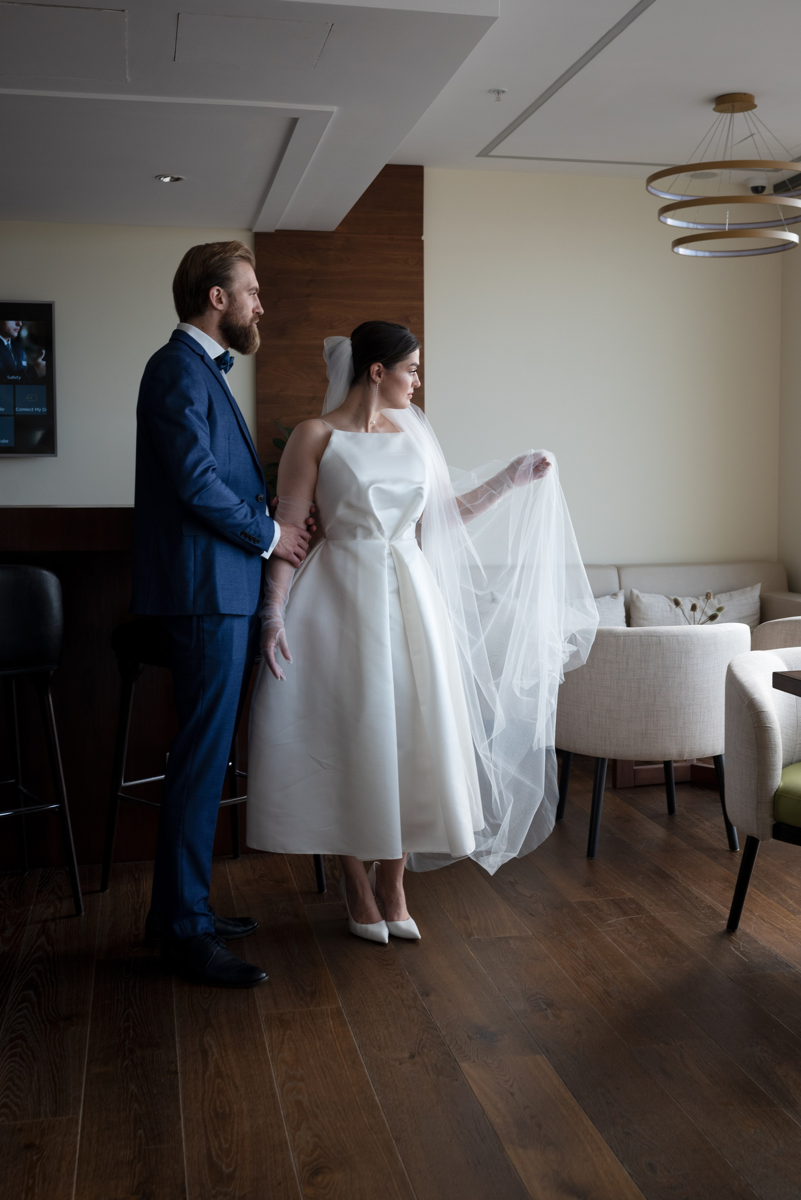 Свадебная фотосессия в «Marriot». Фотограф в Воронеже. Портреты, контент, семейные сьемки