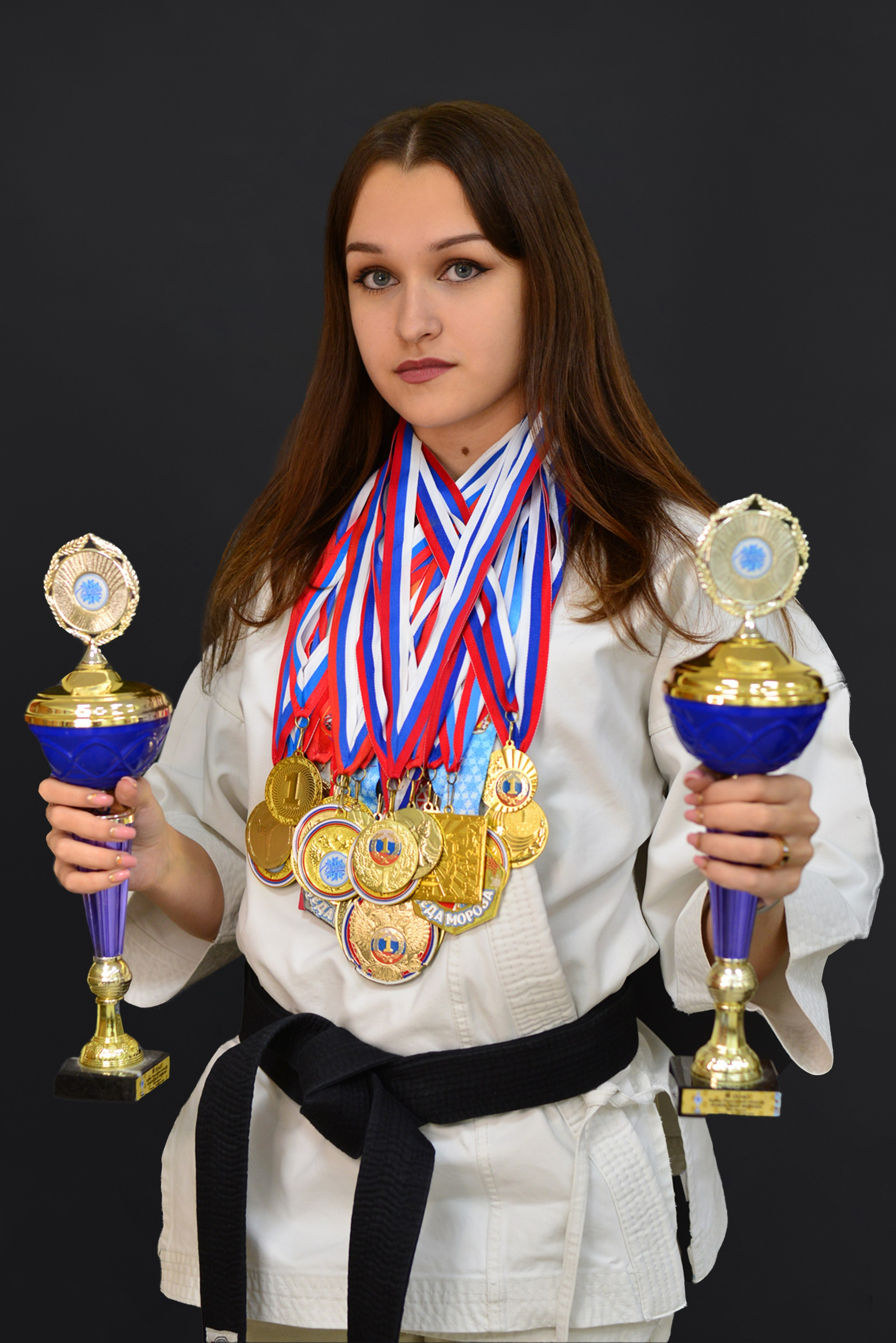 Выпускные альбомы 9-11 класс. Фотограф в Новомичуринске Наталья Малиновская