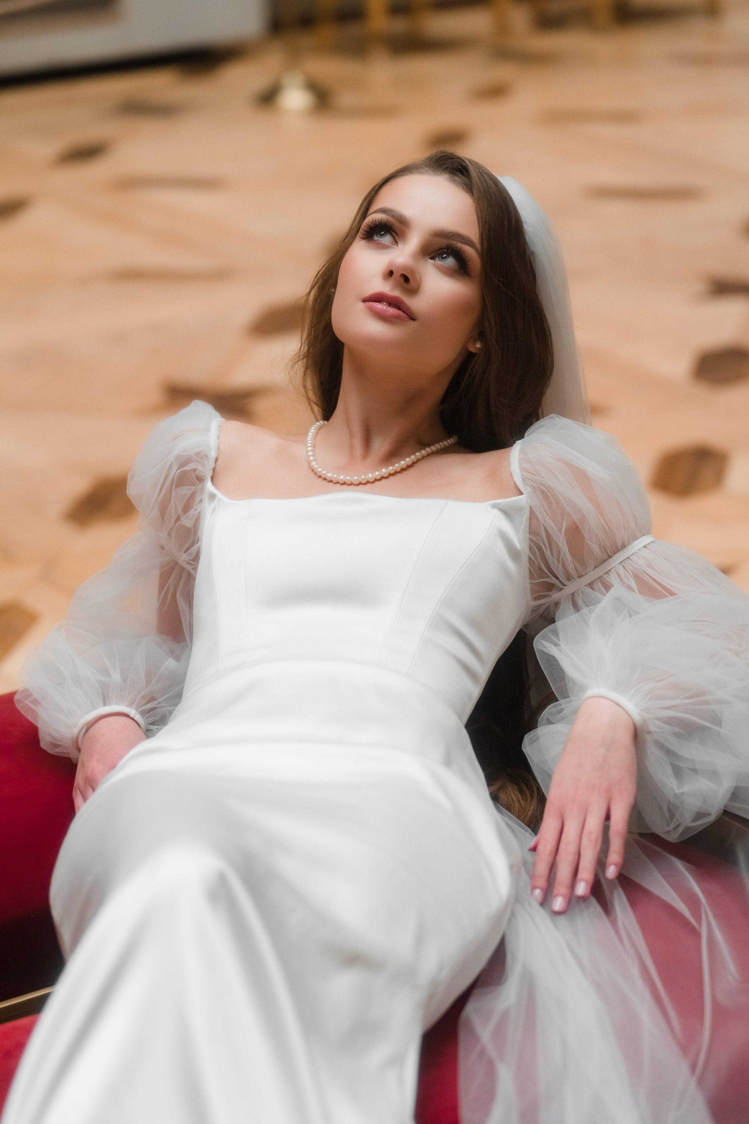 Фотосессия в Эрмитаже упрекрасно передаст Ваш стиль свадьбы!