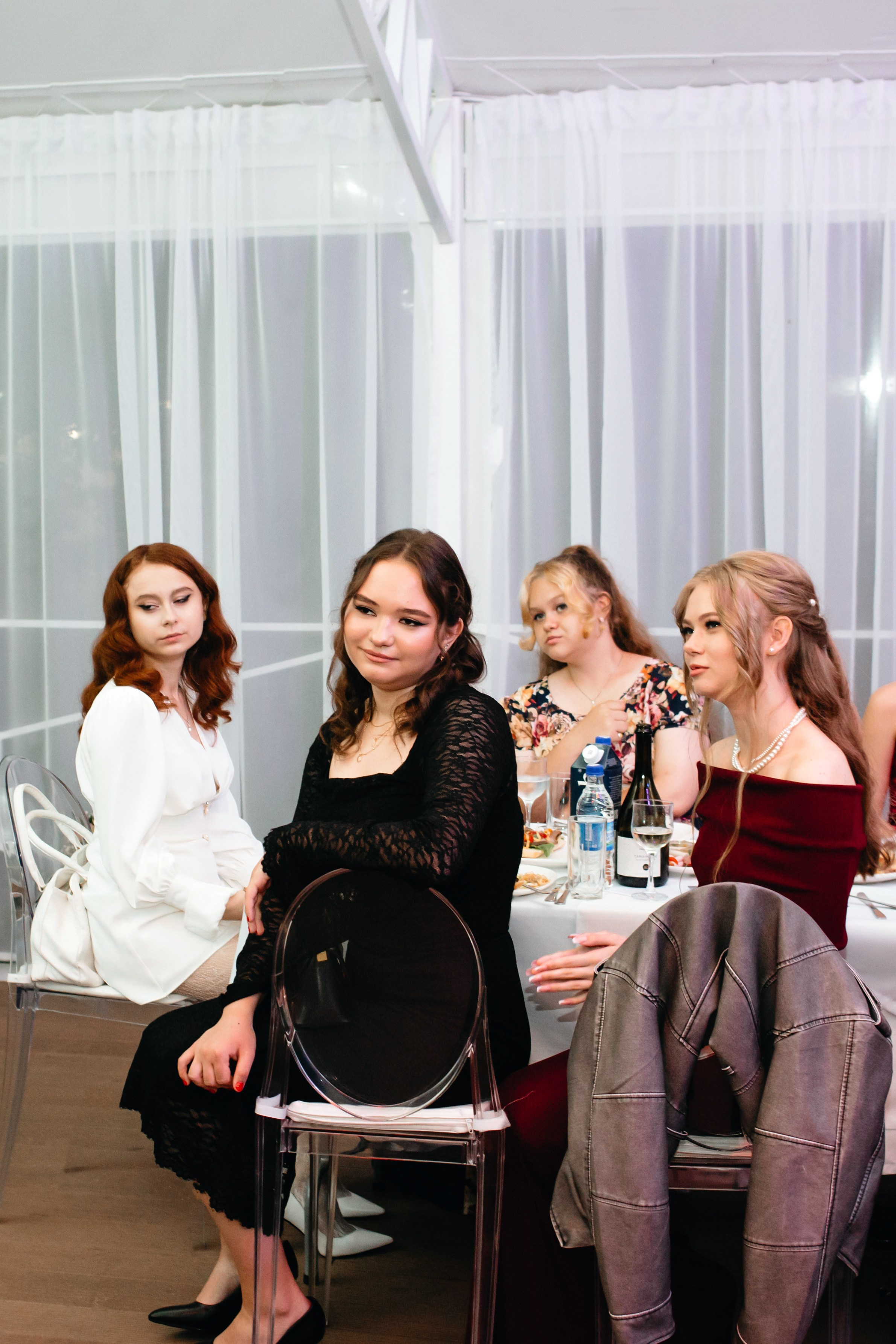 Выпускной 2025 (41 школа) 11 класс. Фотограф в Челябинске Ополихина Анна