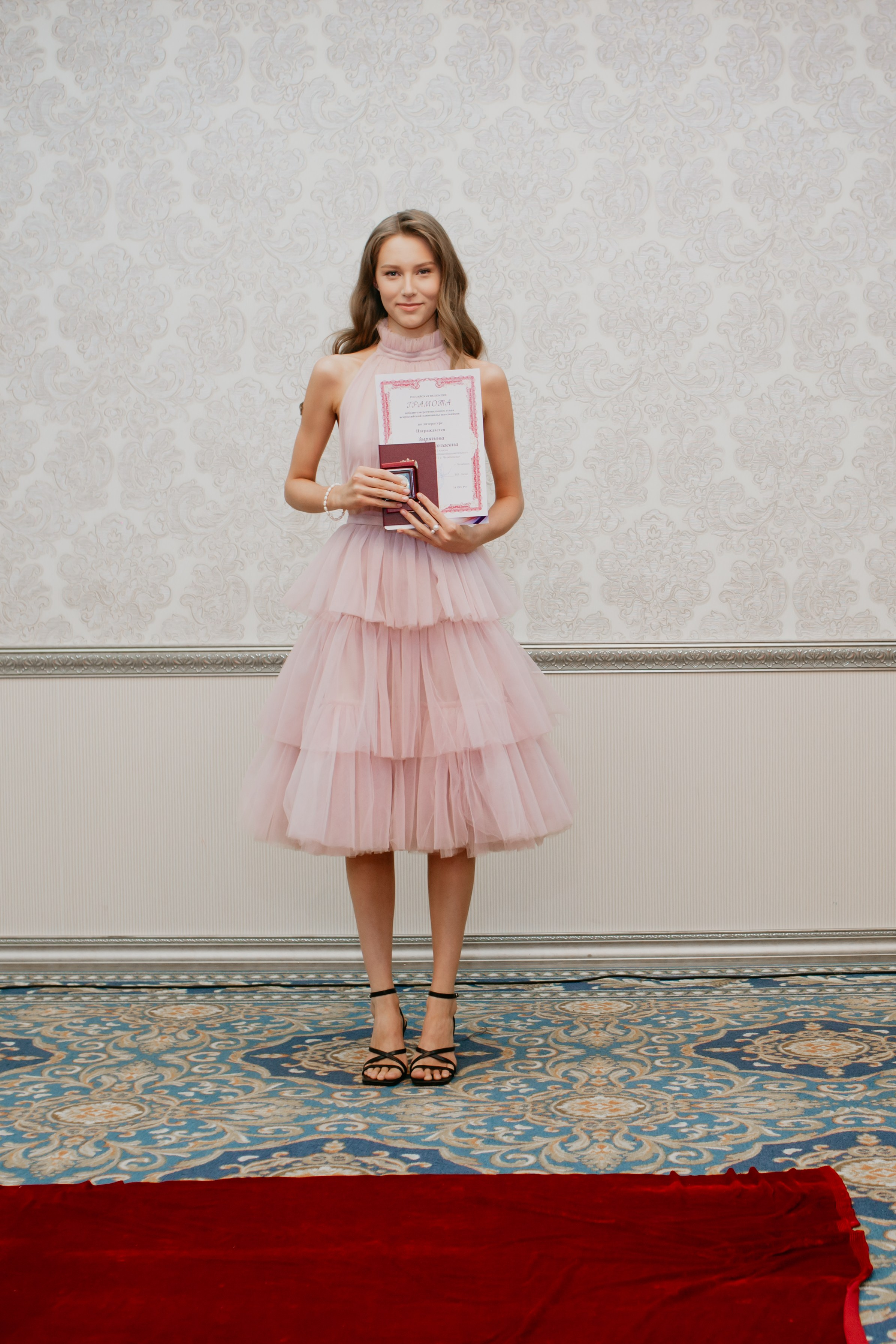 Выпускной. 11 лицей. Фотограф в Челябинске Ополихина Анна