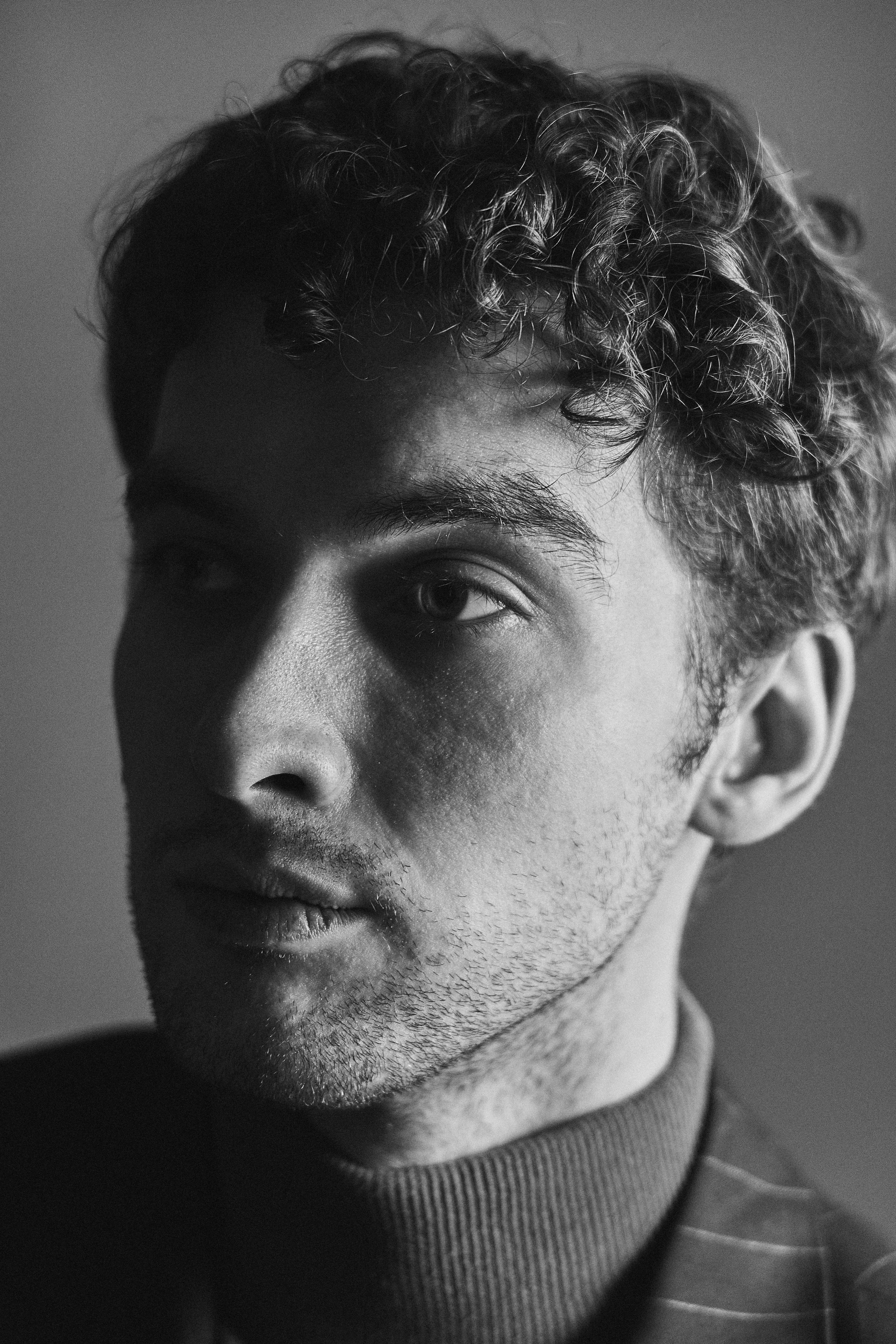 МУЖСКОЙ ПОРТРЕТ. Портретный фотограф в Екатеринбурге Имангалиев Болат