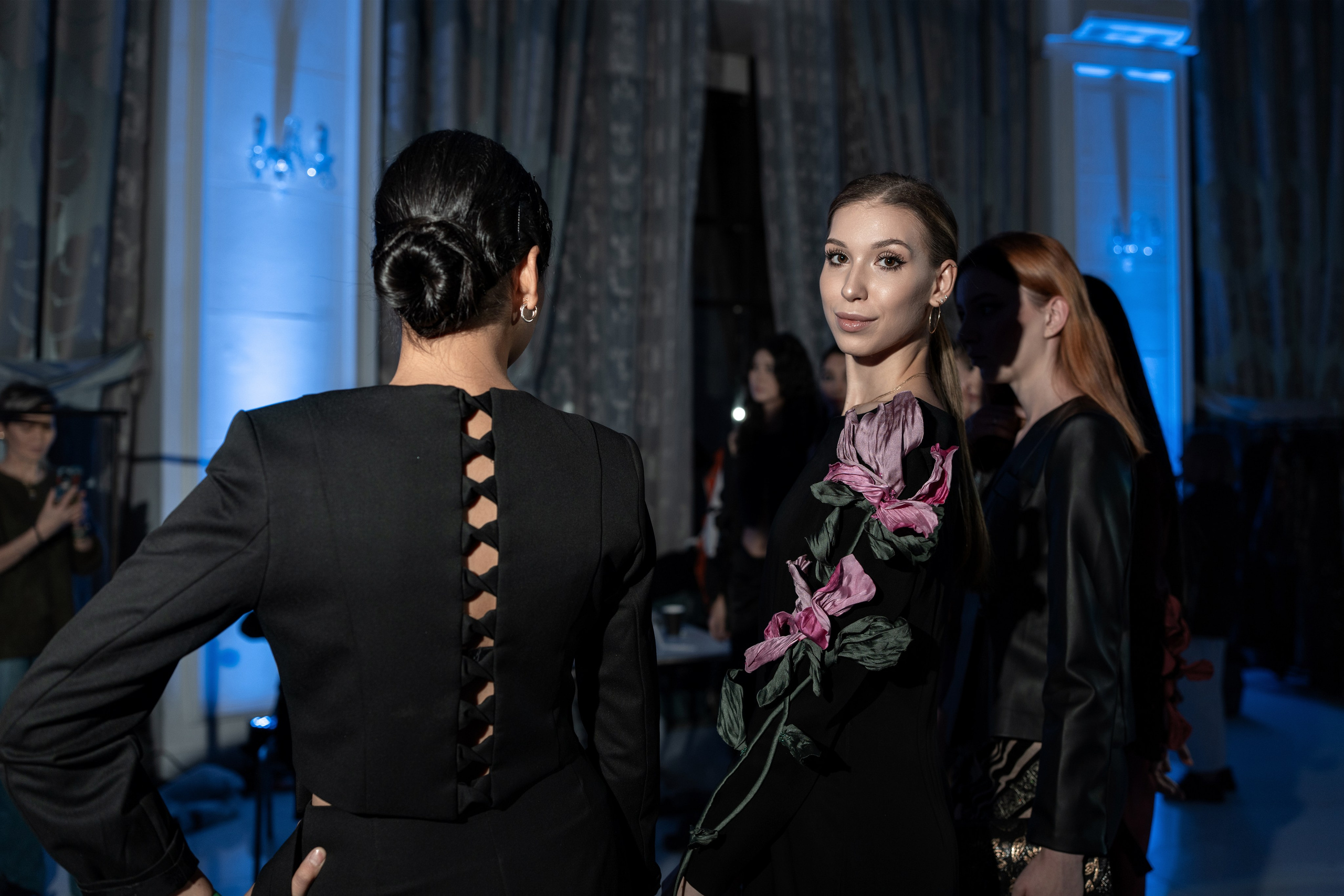 Backstage. Сайт Алматинского НЮ АРТ, будуар и фэшн фотографа Дениса Карпенко