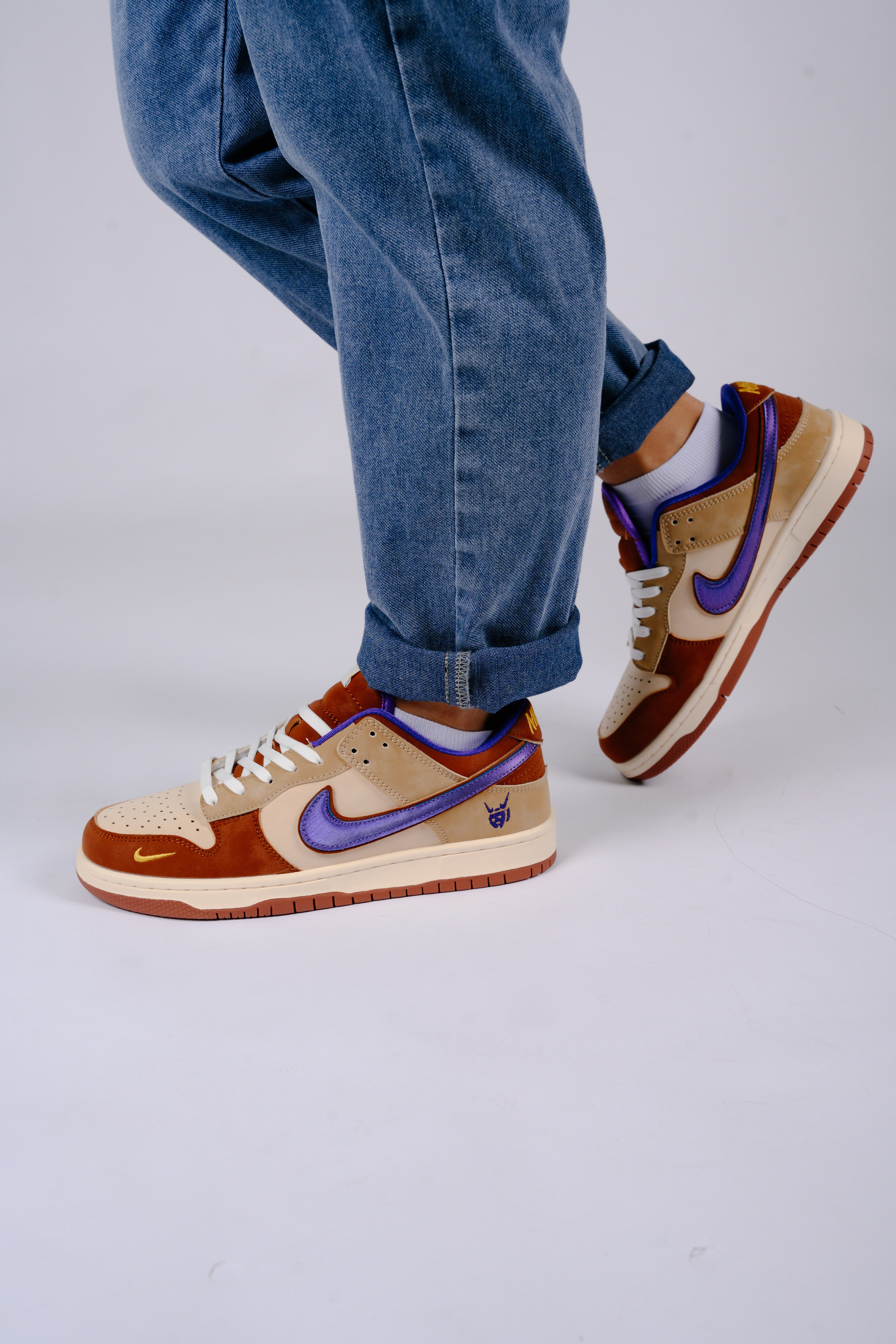 Кроссовки для wb. Фотограф в Красноярске