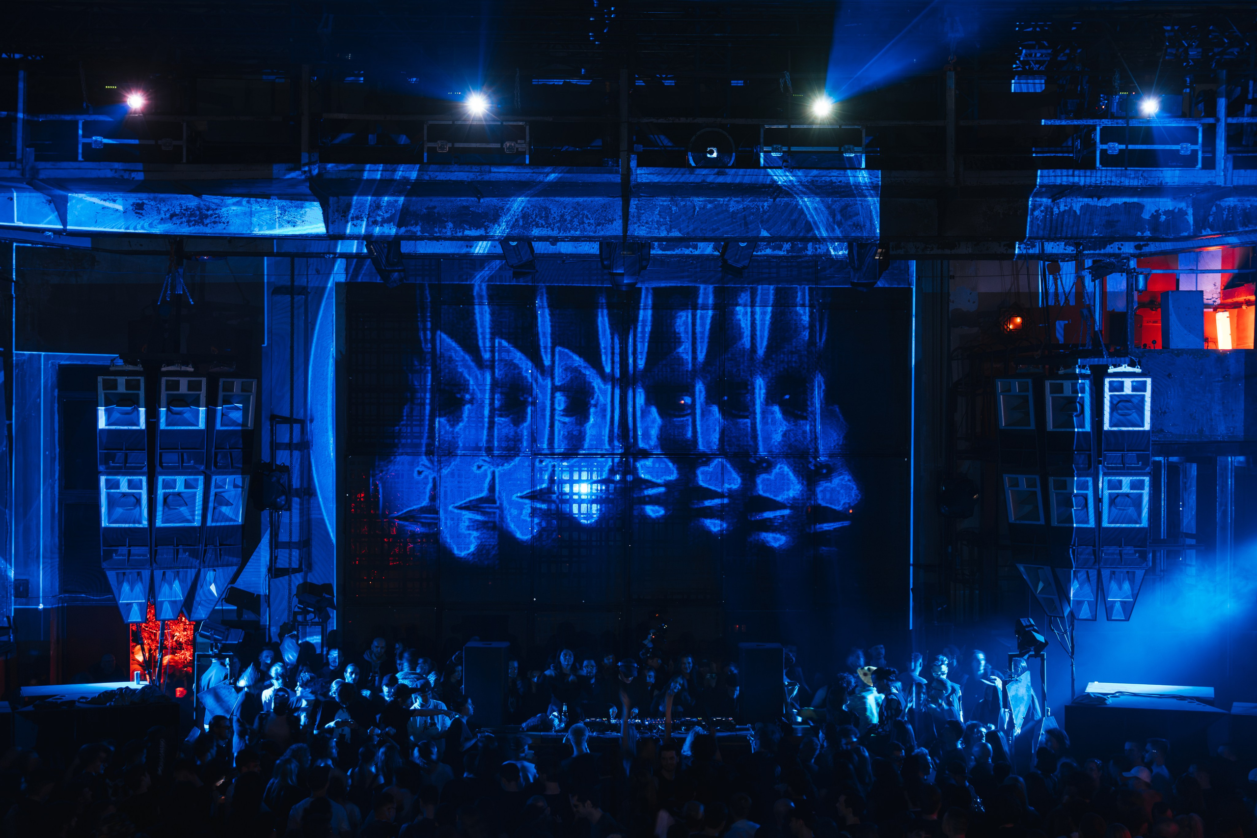 SICK YEARS, ARMA ╳ SILA SVETA. @tomrus: Рустам Шагиморданов — фотограф