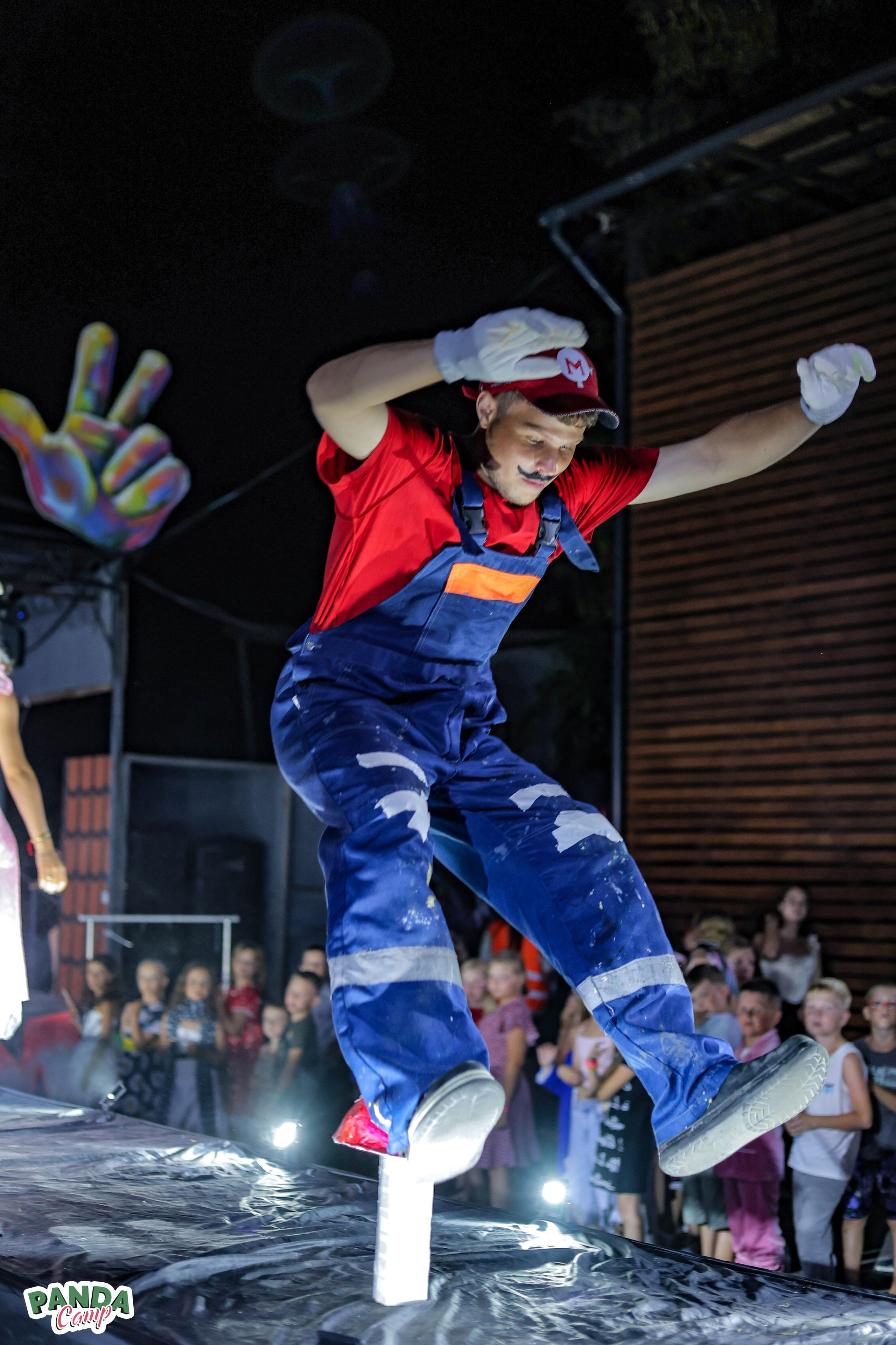 «Битвы дизайнеров» в Лагере Panda Camp