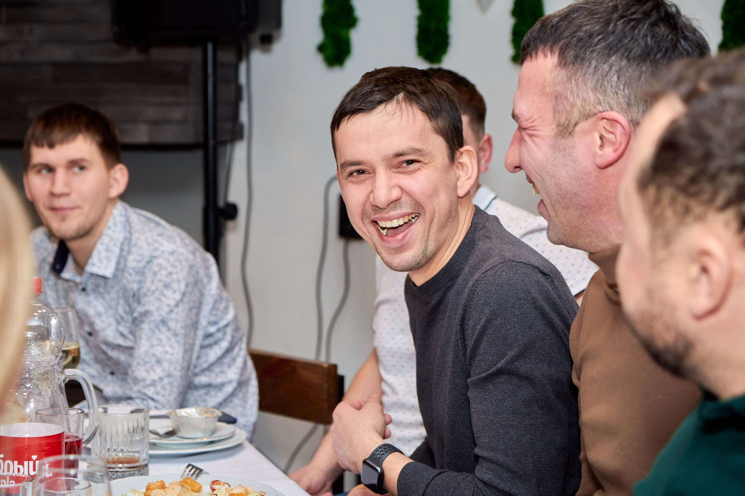 Новогодние корпоративы. Предметный и репортажный фотограф Алексей Кротов