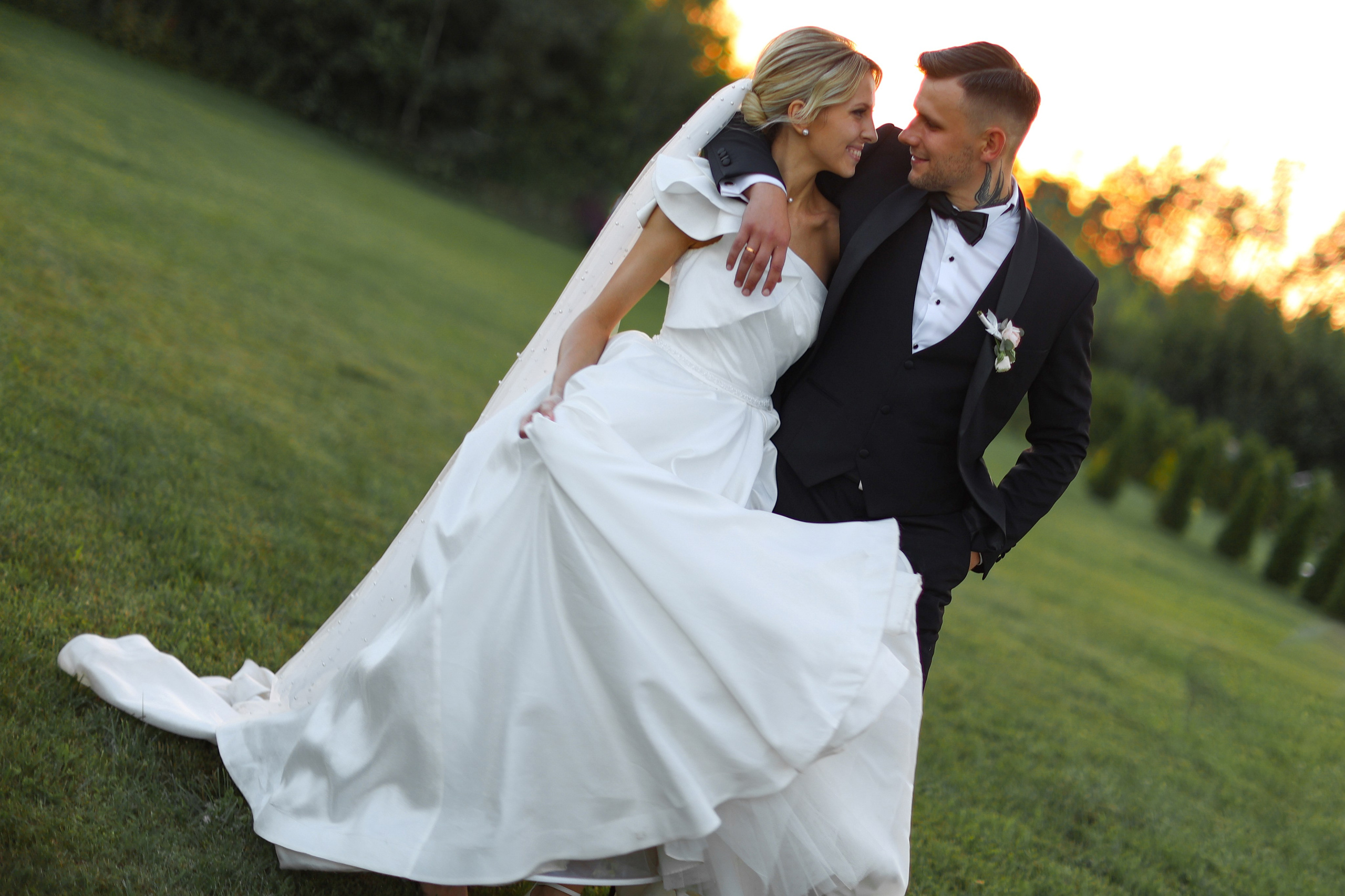 Ярик и Полина. Свадебные фотограф и видеограф в Минске Голдосовы Марина и Вадим