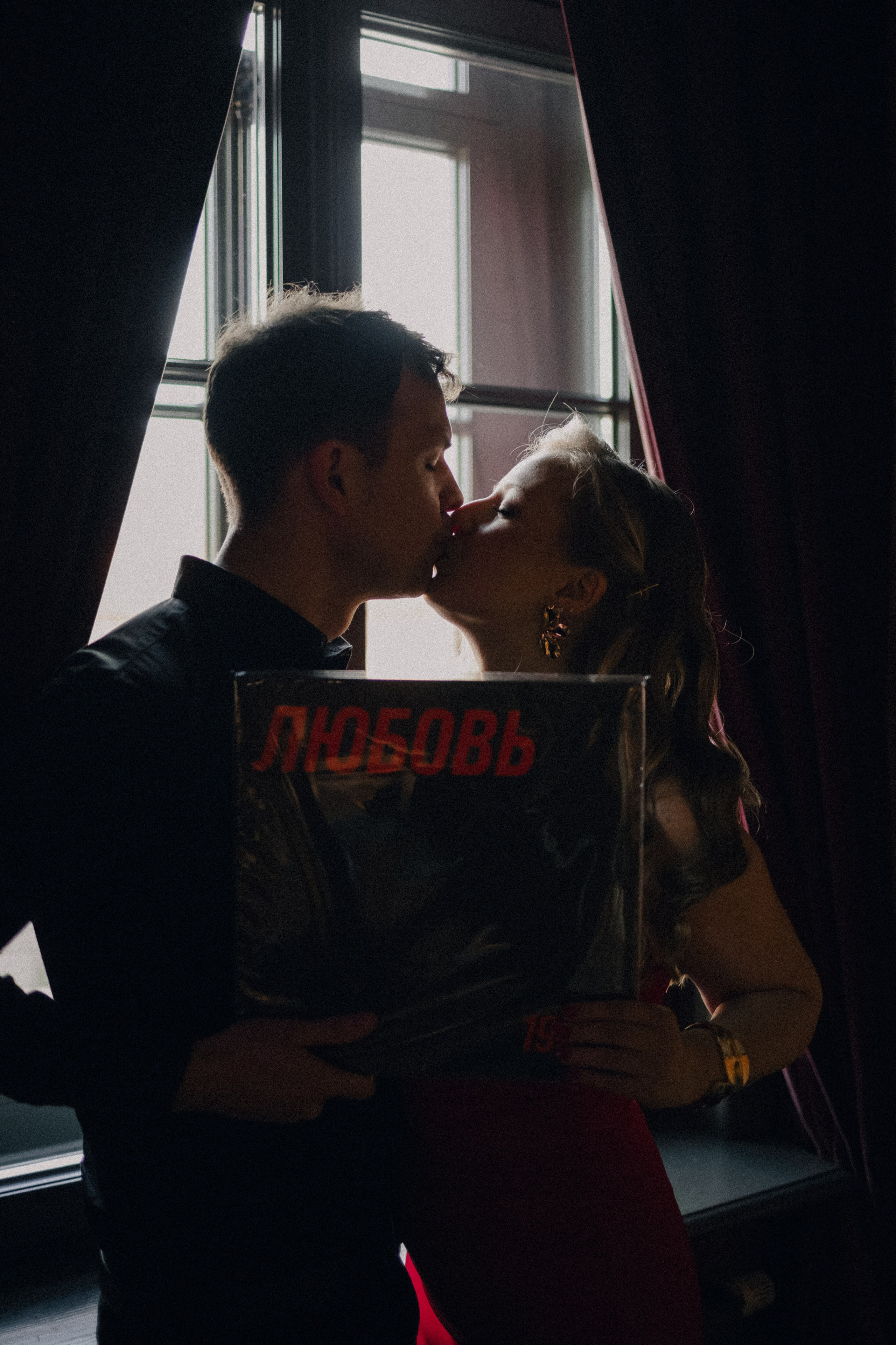 Прогулка по Новой Голландии. Свадебный фотограф в Санкт-Петербурге Ксения Кобышева