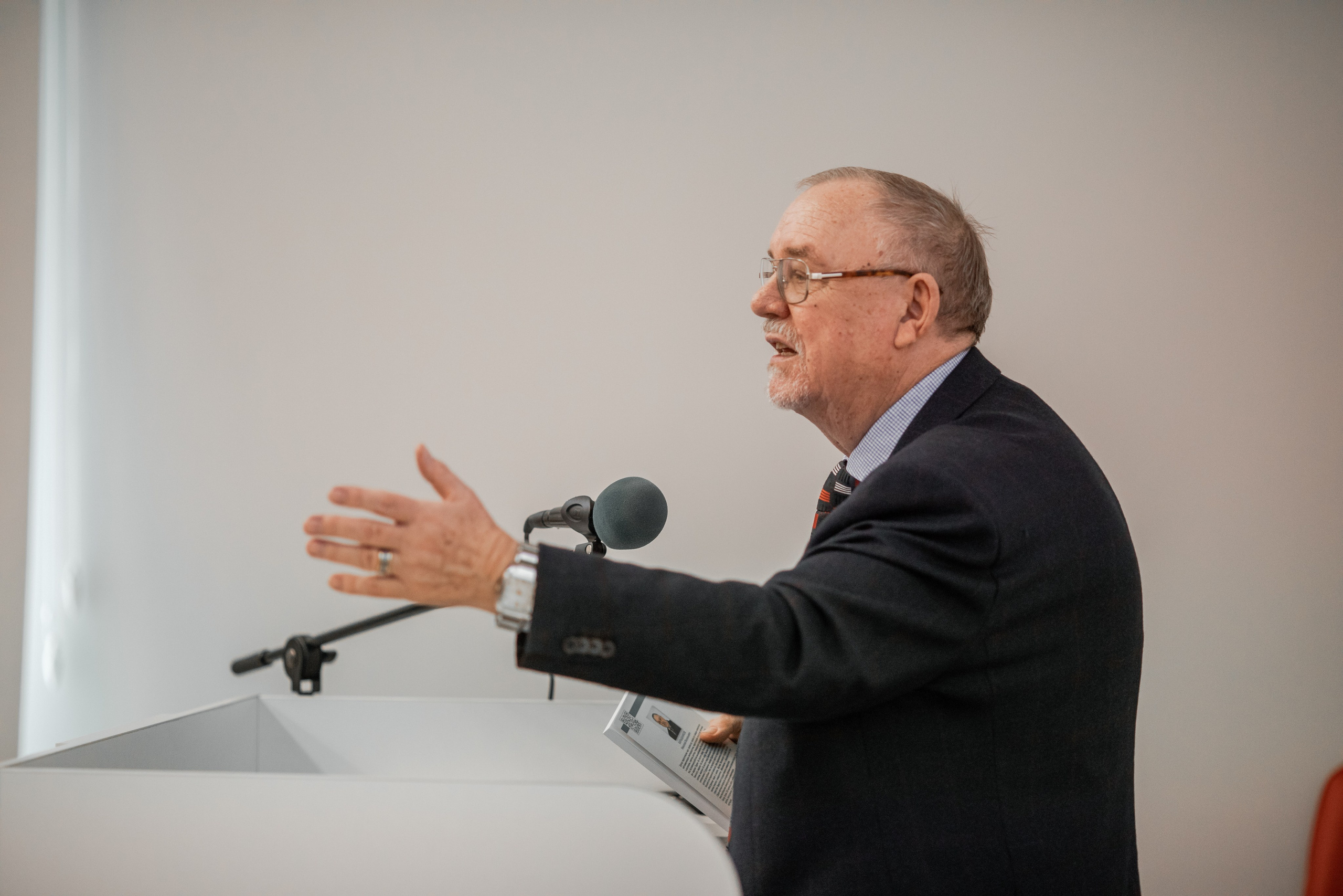 IV Международная научная конференция | Диалог Культур Культура Диалога. Фотограф брендов и бизнеса в Москве Алексей Сентюрин