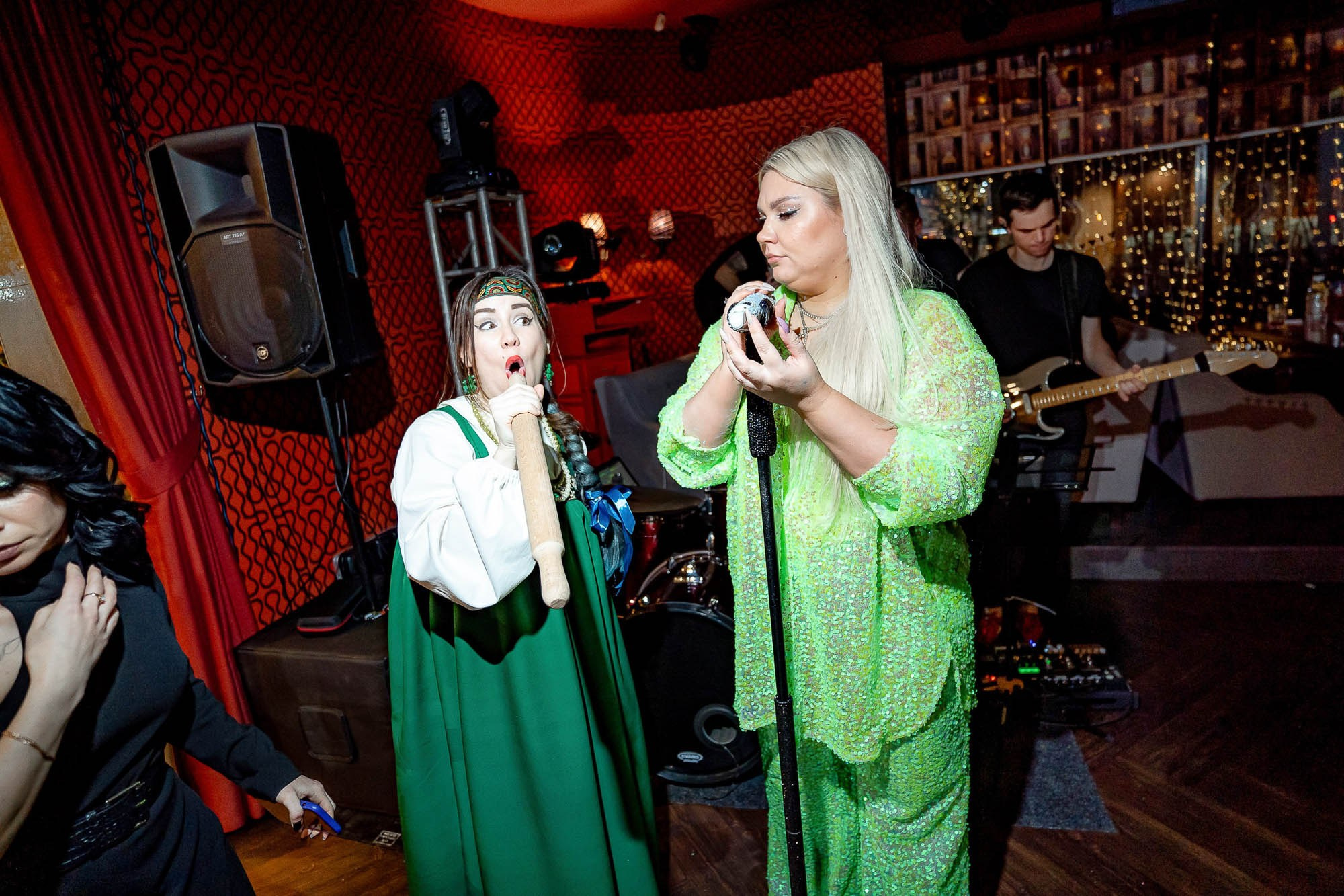 Новый год 2024 в Peoples. Сергей Кошкин. Репортажная и ивент-фотография в Сургуте