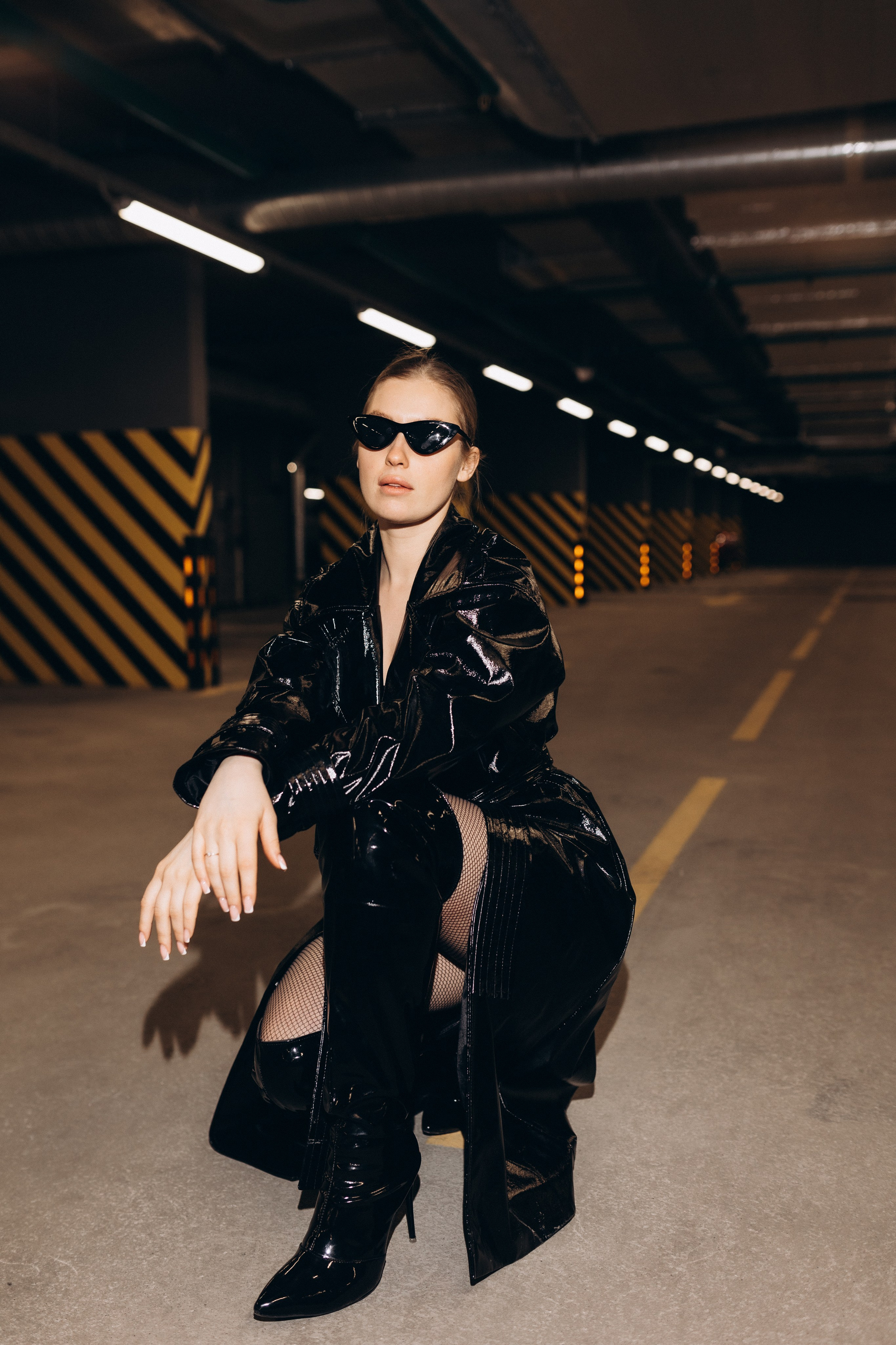 Наташа и парковка. Фотограф Артем Бросов в Санкт-Петербурге и Дубае