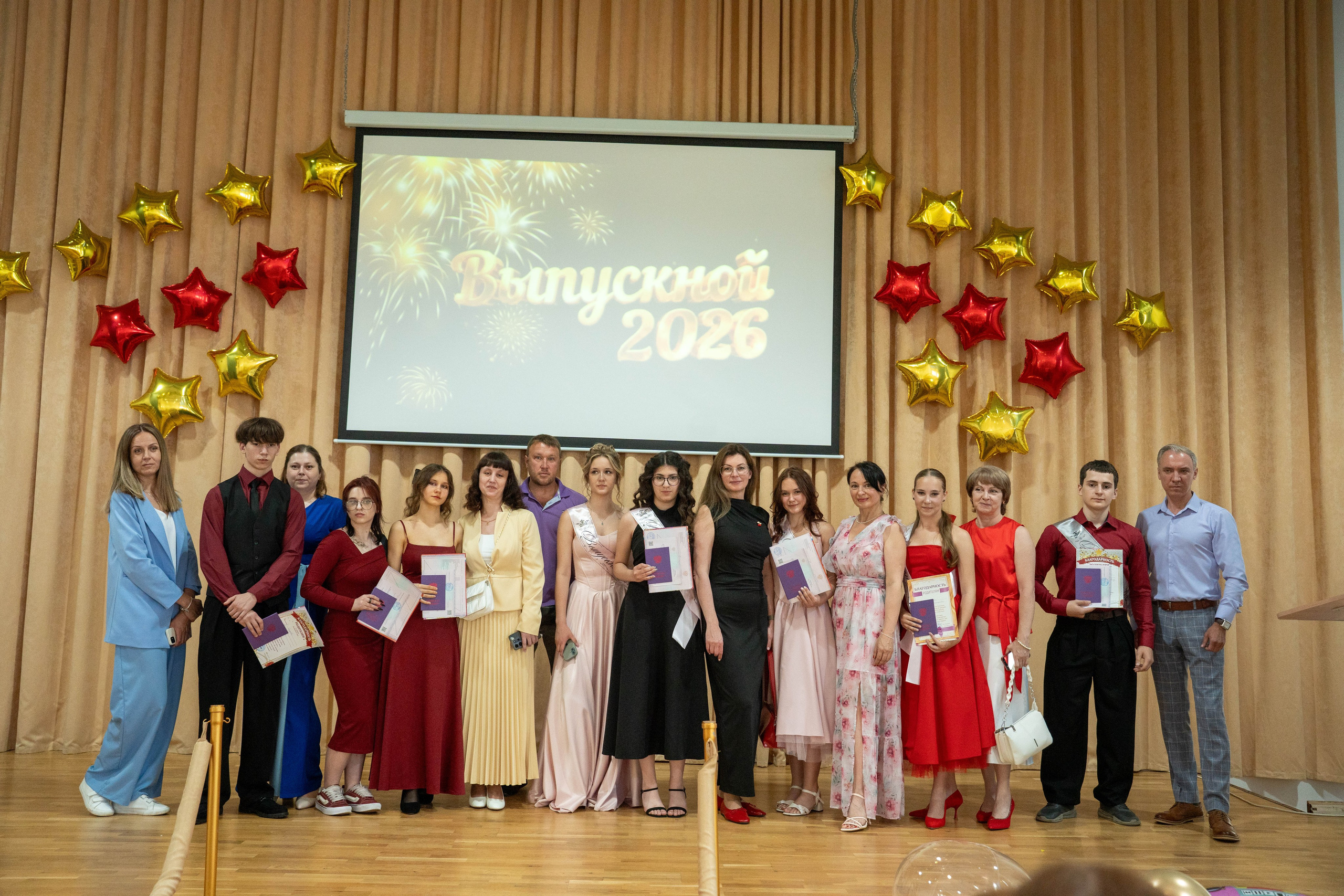 Выпускной 26.06.2026. Коммерческий и художественный фотограф и видеограф в Москве Арсений Тургенев