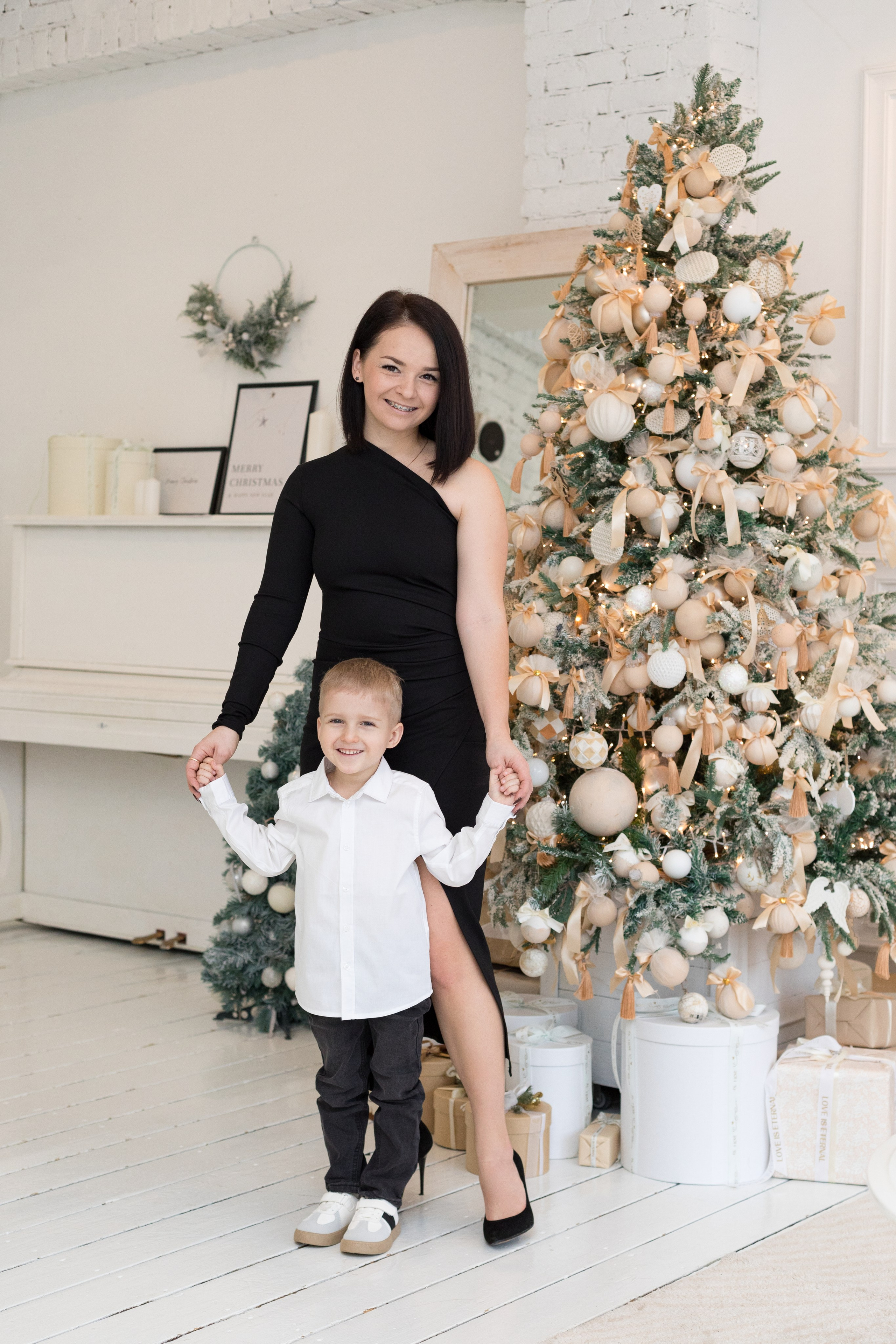 Новогодняя фотосессия Вероники и Феди. Детский и контент фотограф Надя Волкова Санкт-Петербург