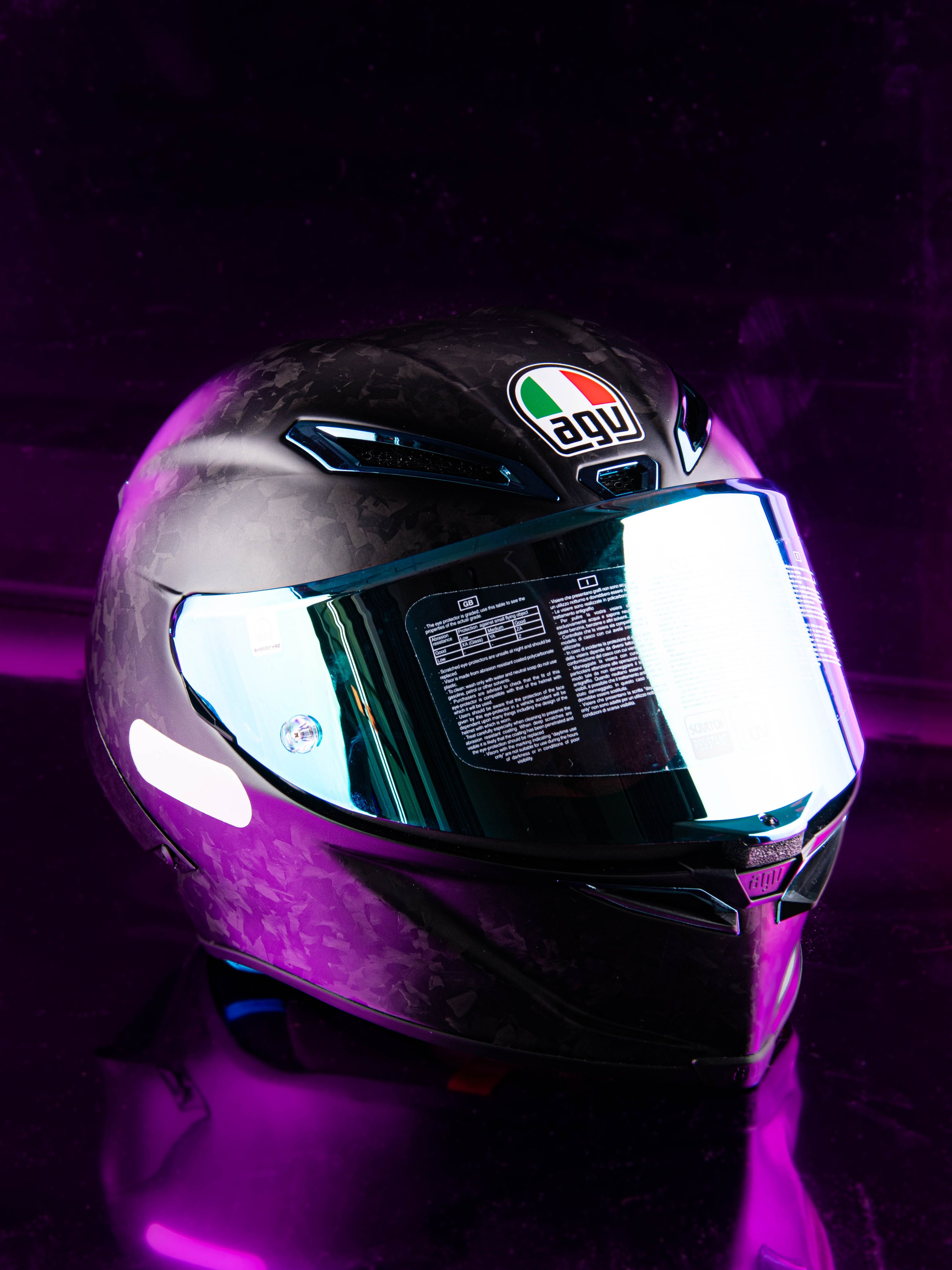 Мотоциклетный шлем. «Матрица»