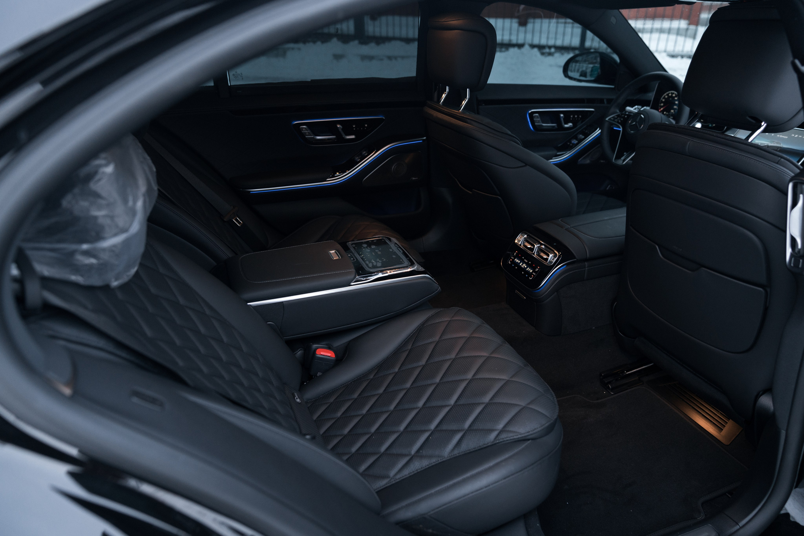 Mercedes-Benz S450. Идеальные портреты для соцсетей — Фотограф Ленар