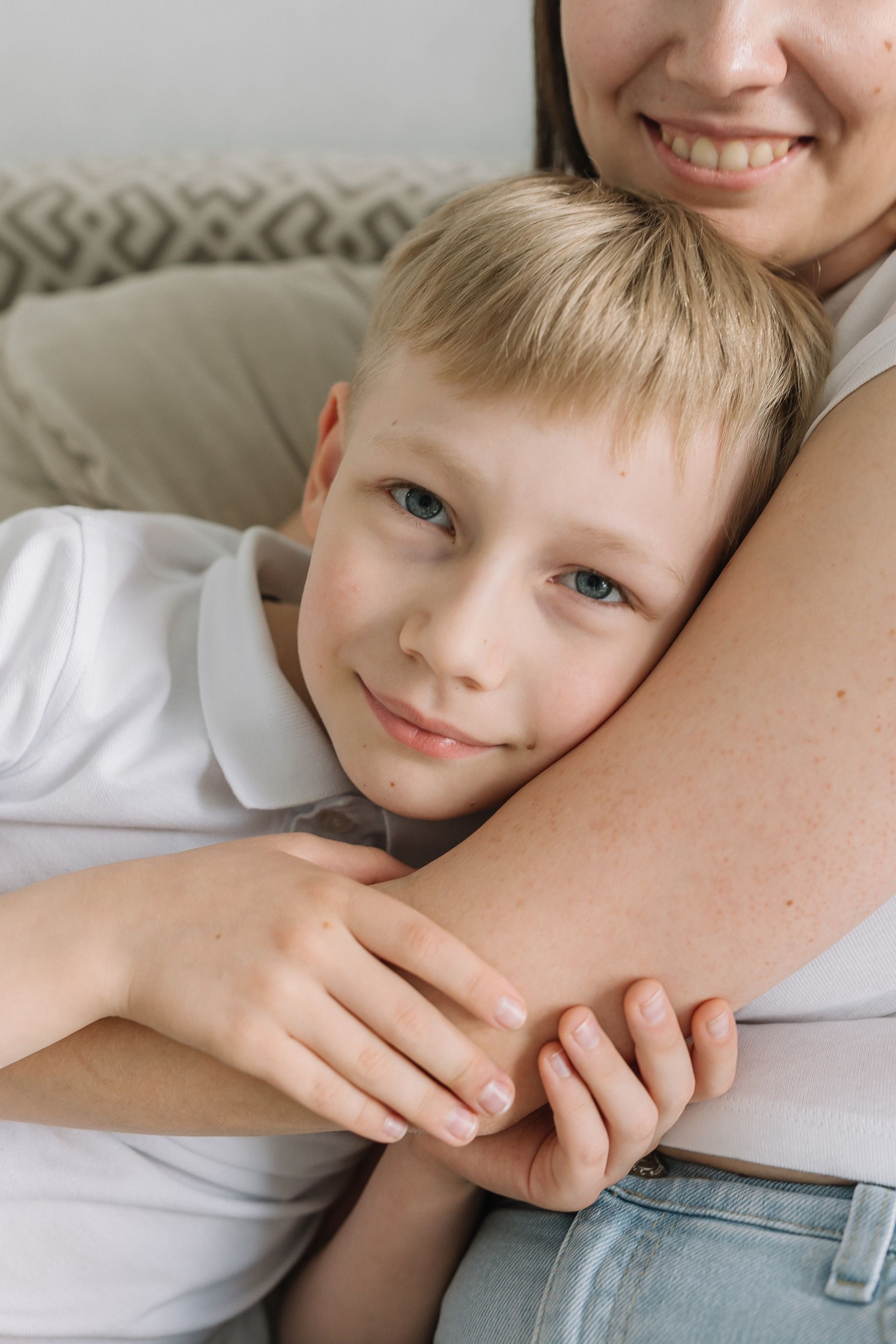 Тима, Мила, Алёша, Алисия домашняя. Семейный фотограф в Волгограде Надежда Головко