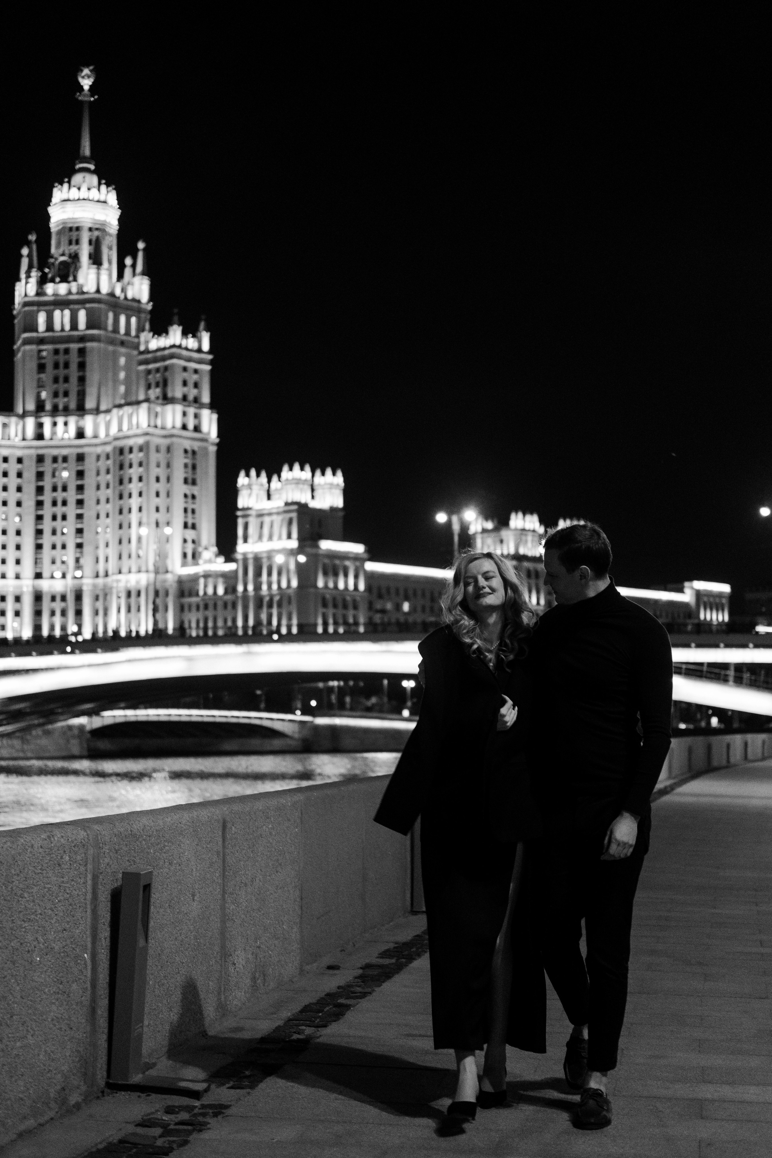 По ночному городу. Свадебный фотограф Александра Тюлякова