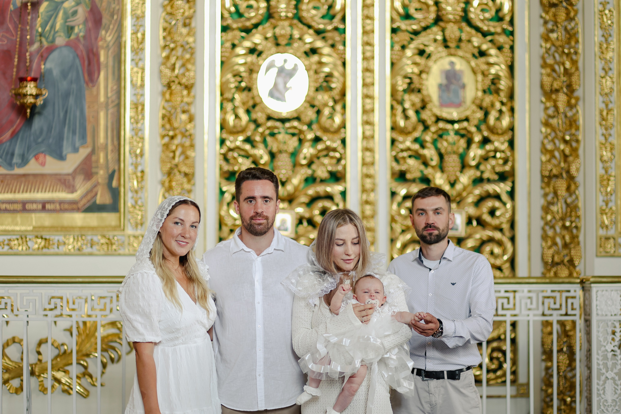 Крещение Софии. Репортажный и портретный фотограф в Санктпетербурге. Видиосъемка мероприятий в Санкт-Петербурге