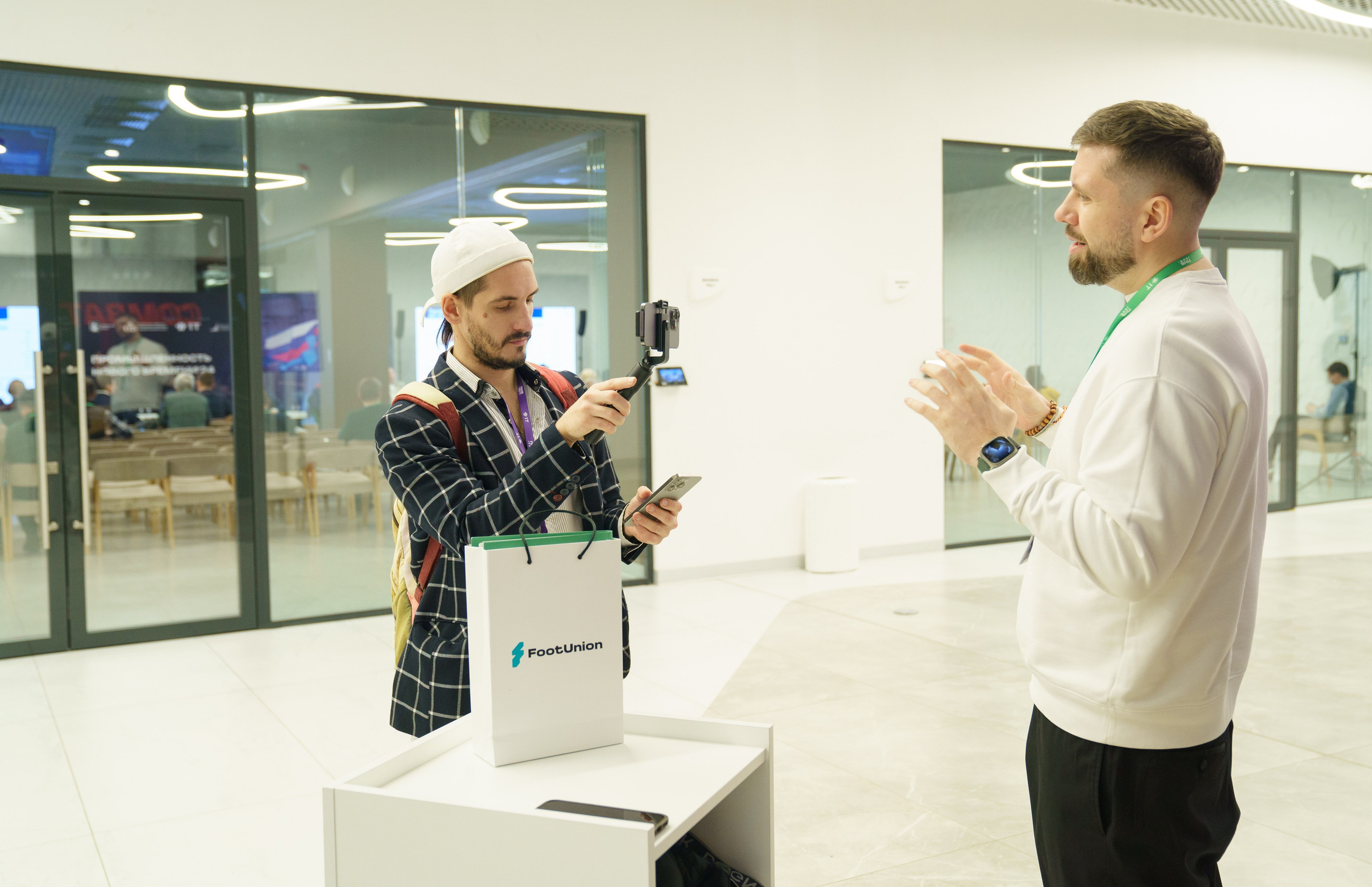 Пленарное заседание в МГУ. Yankovski_001