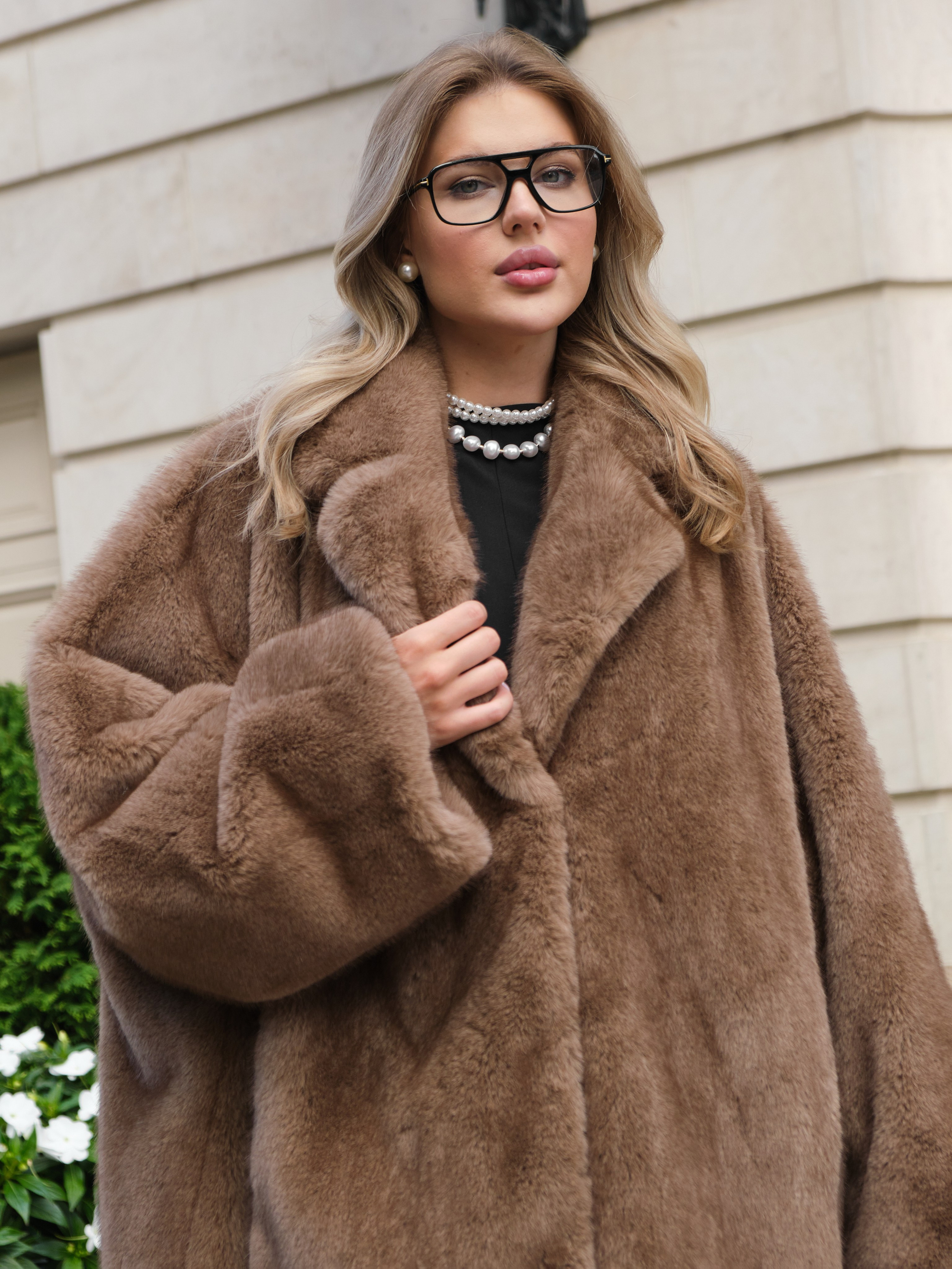 Женские Шубы. Фотостудия для Wildberries Ozon