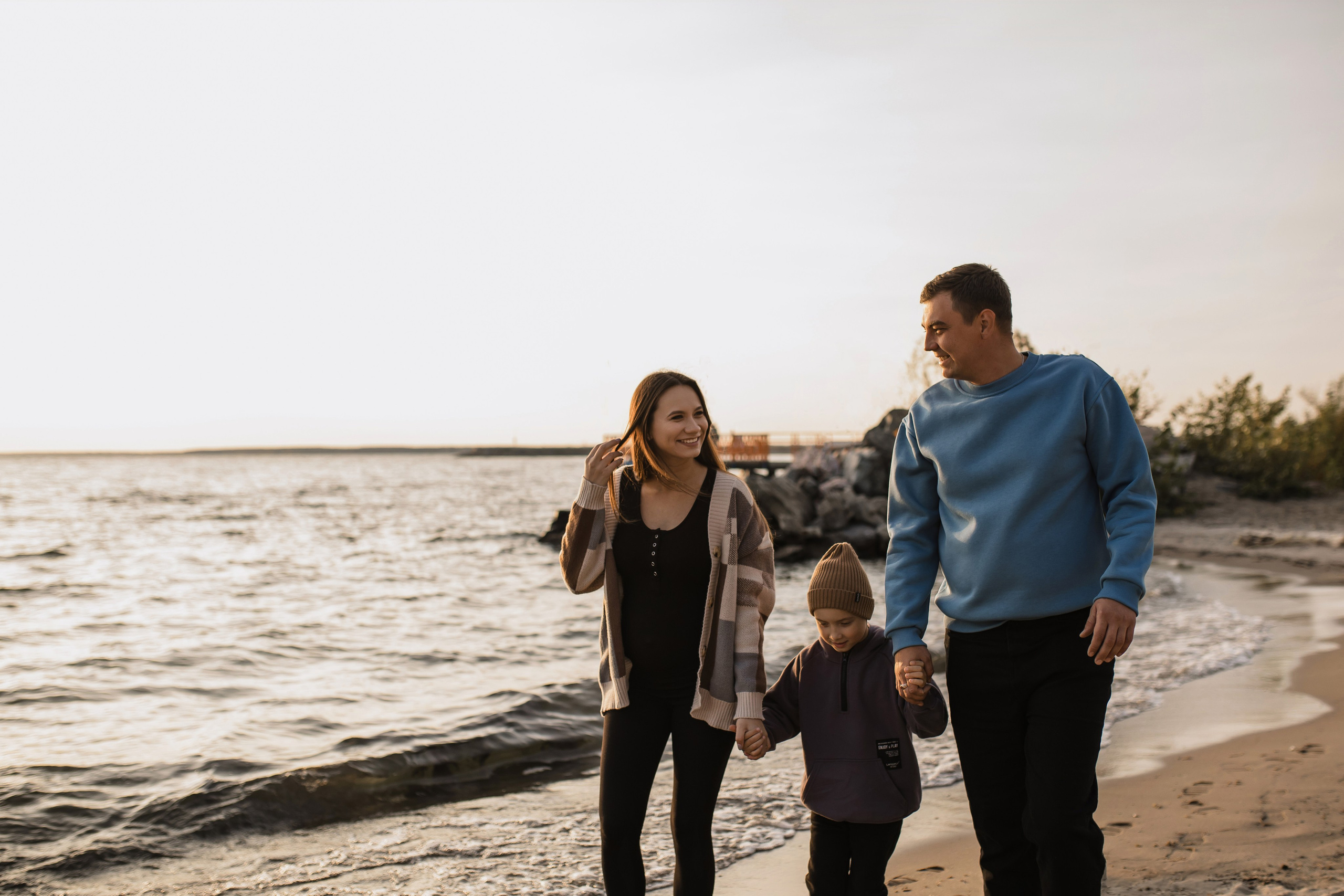 На берегу. Свадебный фотограф в Новосибирске Анжелика Шамсутдинова