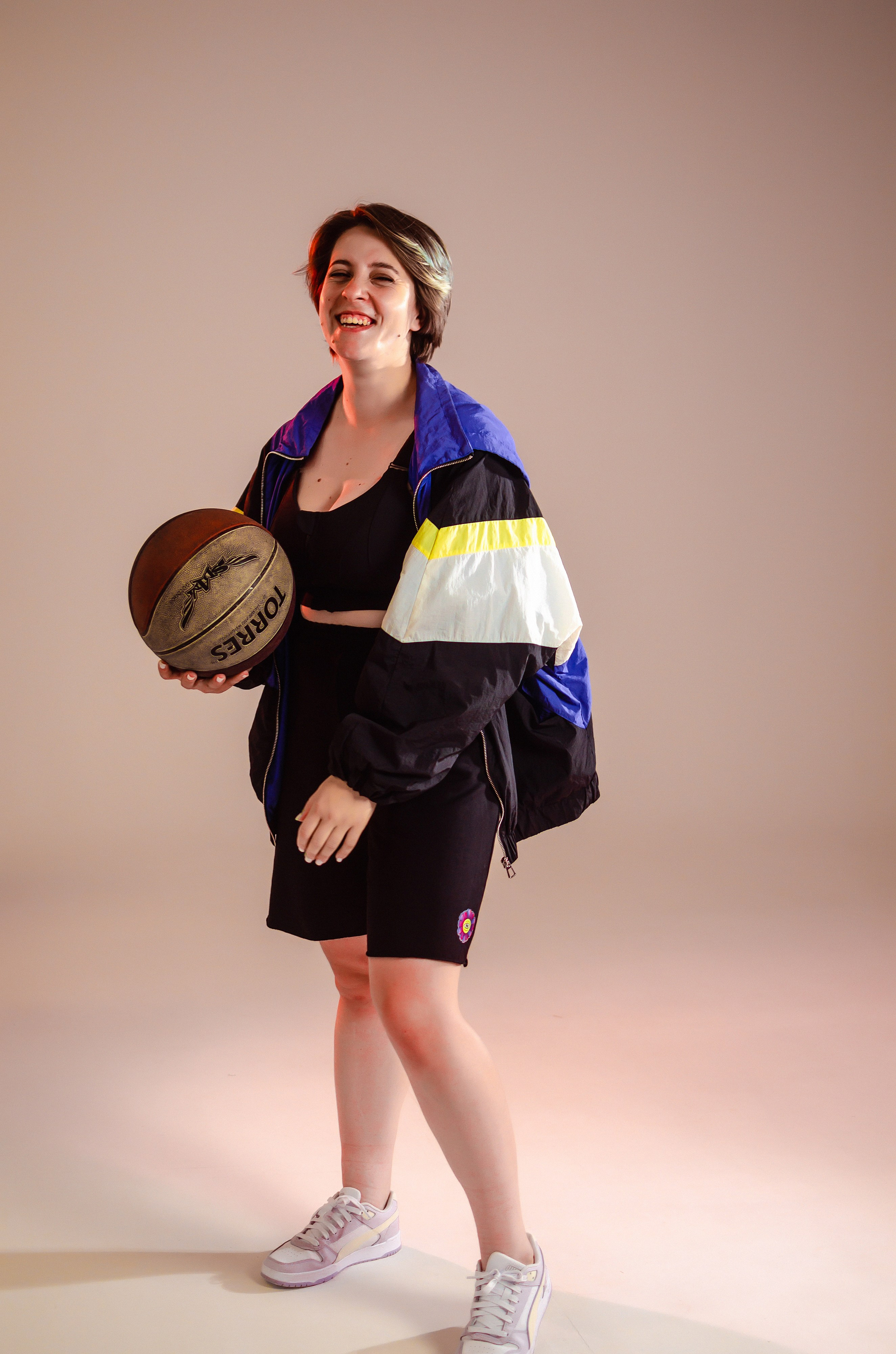 КСЕНИЯ. Фотограф Ольга Дзюба. Фототерапия как зеркало души. КМВ