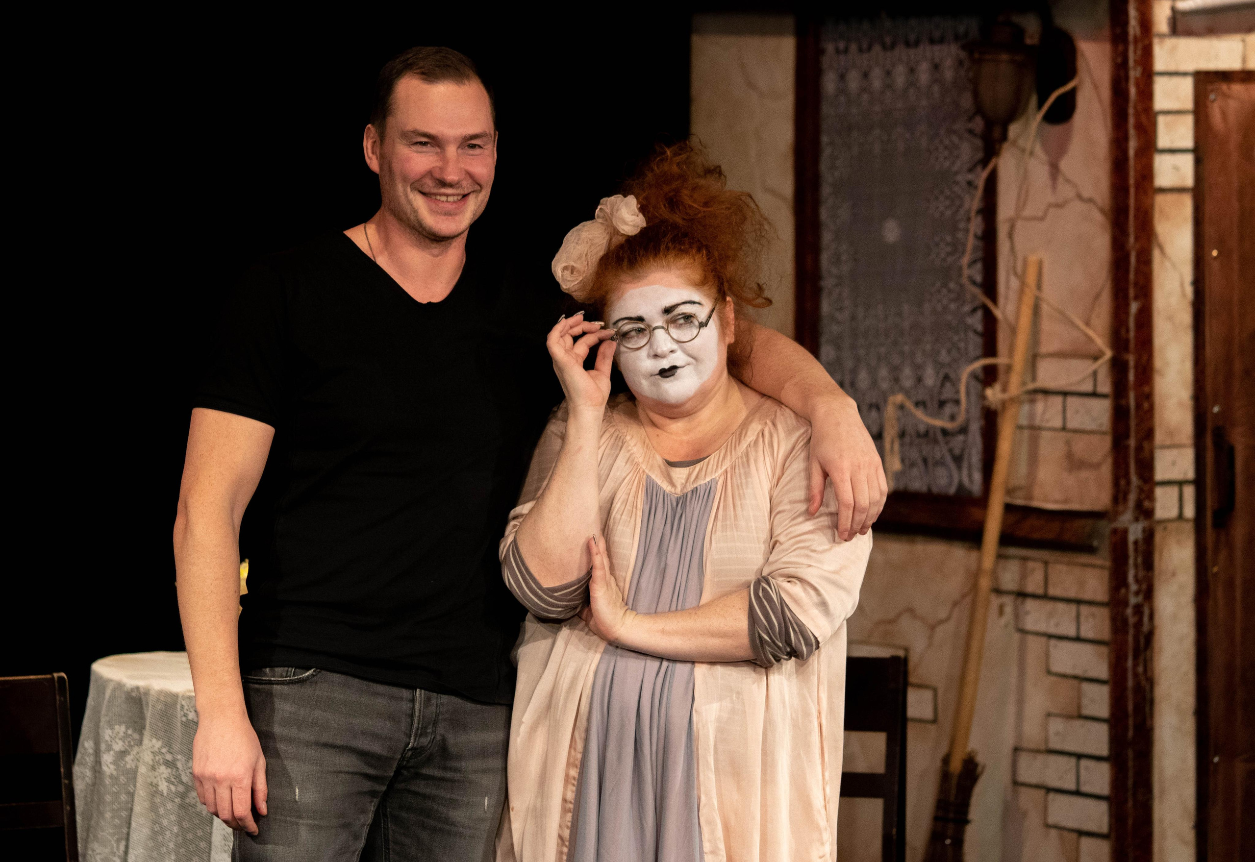 Жизнь Ж. Режиссер: Ольга Аничкова. Москва. Конный и театральный фотограф Анапа