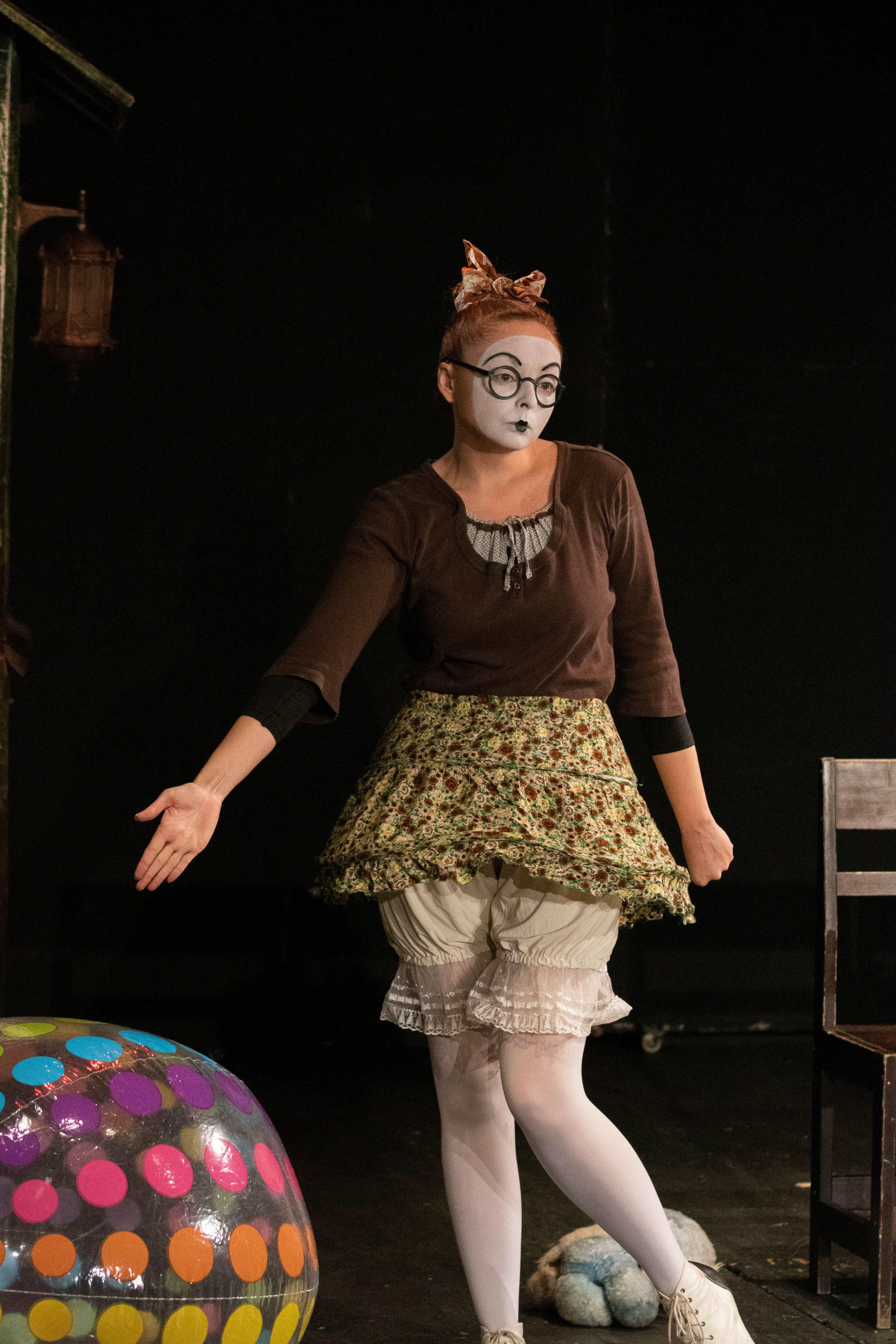 Жизнь Ж. Режиссер: Ольга Аничкова. Москва. Конный и театральный фотограф Анапа