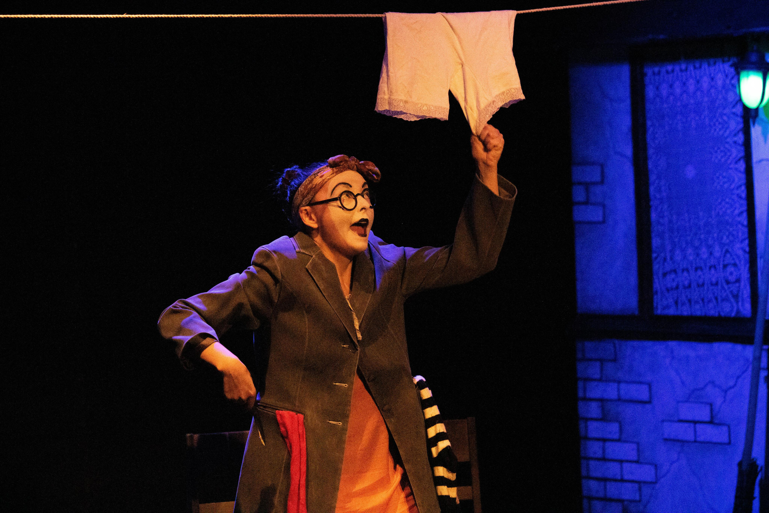 Жизнь Ж. Режиссер: Ольга Аничкова. Москва. Конный и театральный фотограф Анапа