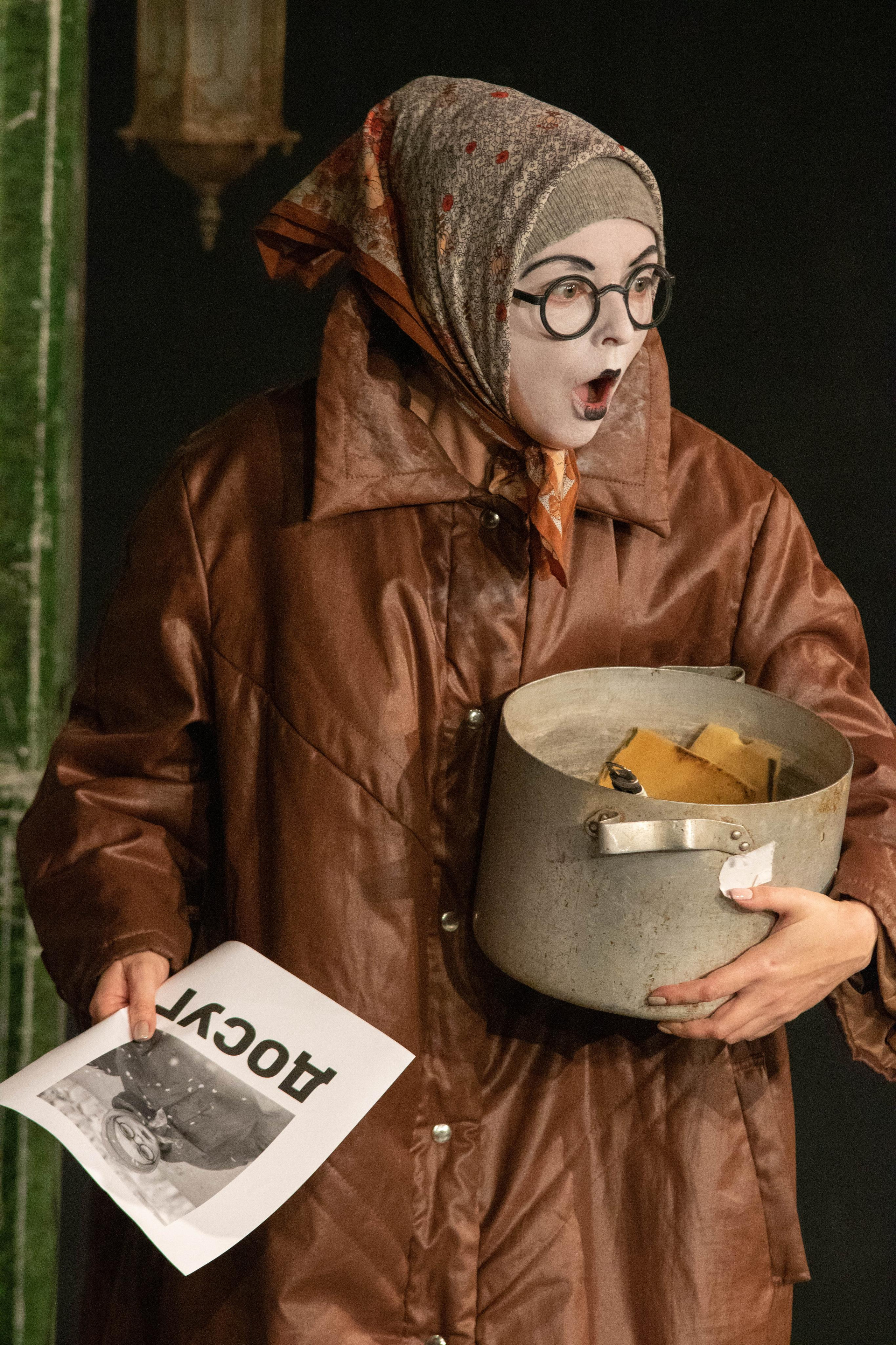 Жизнь Ж. Режиссер: Ольга Аничкова. Москва. Конный и театральный фотограф Анапа