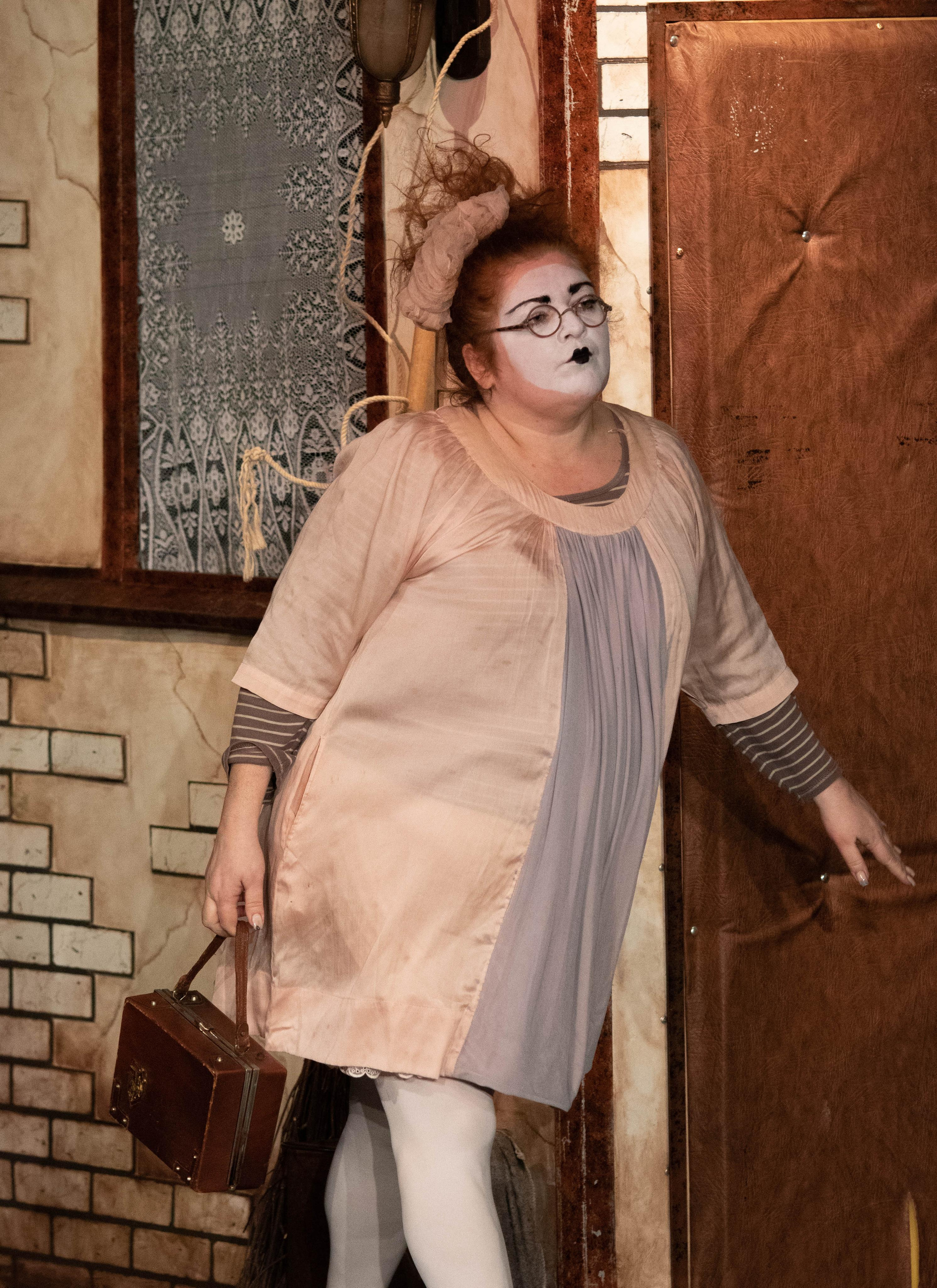 Жизнь Ж. Режиссер: Ольга Аничкова. Москва. Конный и театральный фотограф Анапа