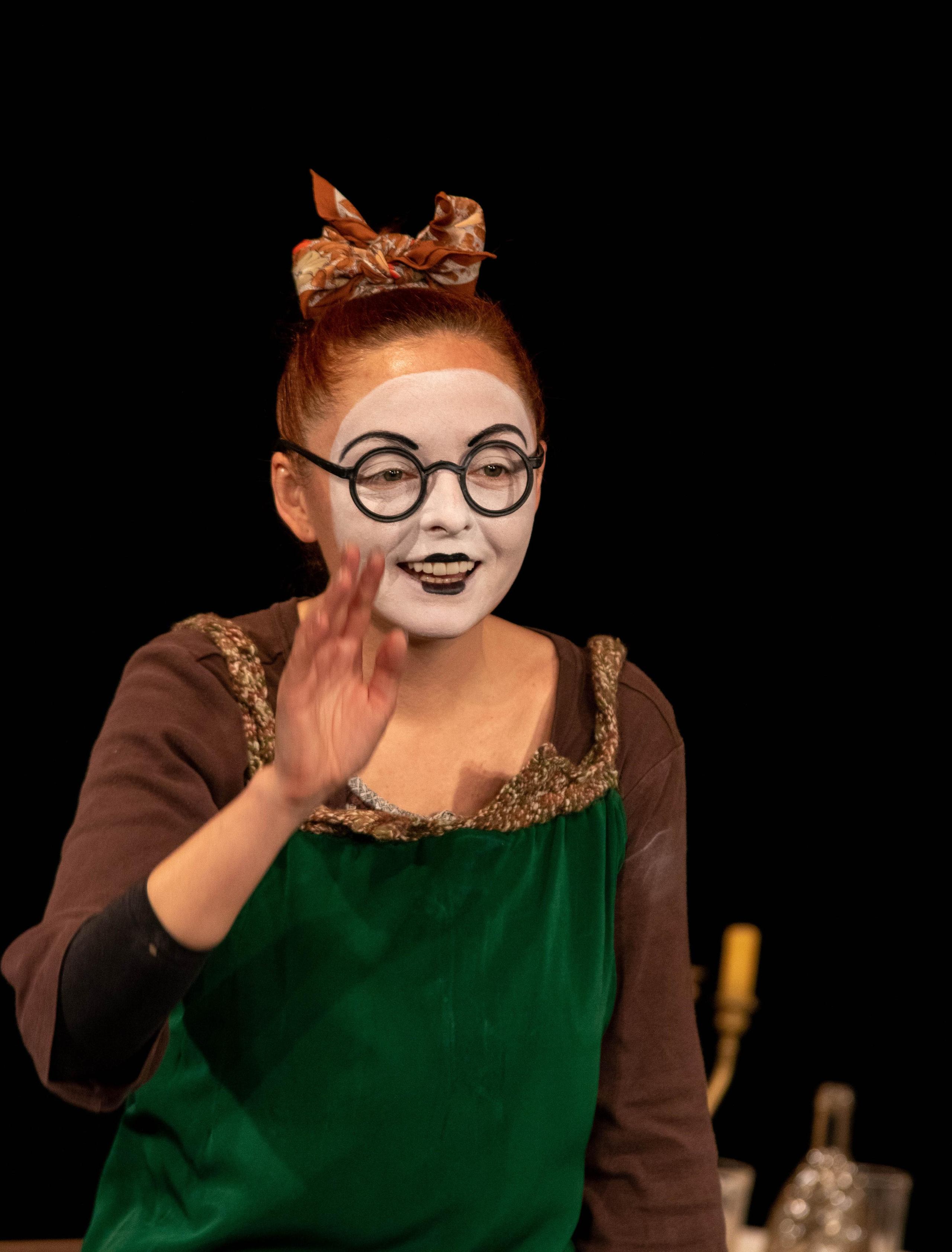 Жизнь Ж. Режиссер: Ольга Аничкова. Москва. Конный и театральный фотограф Анапа