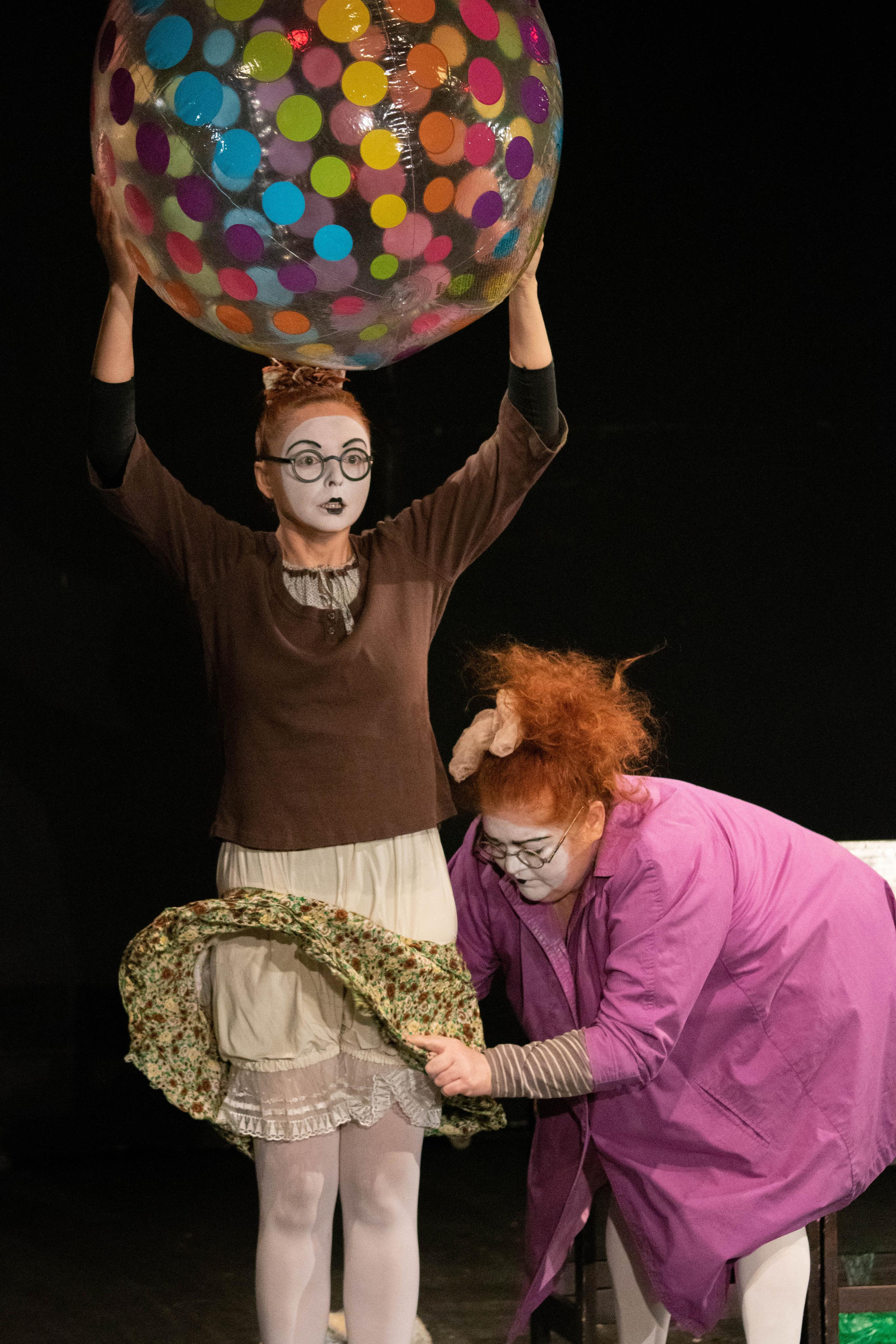 Жизнь Ж. Режиссер: Ольга Аничкова. Москва. Конный и театральный фотограф Анапа