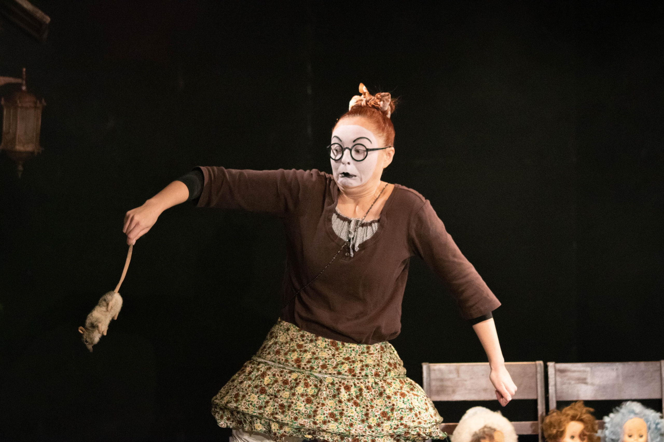 Жизнь Ж. Режиссер: Ольга Аничкова. Москва. Конный и театральный фотограф Анапа