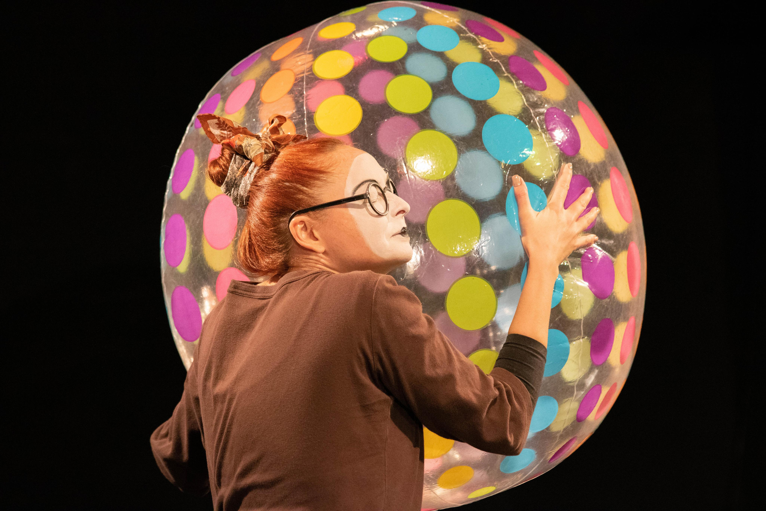 Жизнь Ж. Режиссер: Ольга Аничкова. Москва. Конный и театральный фотограф Анапа