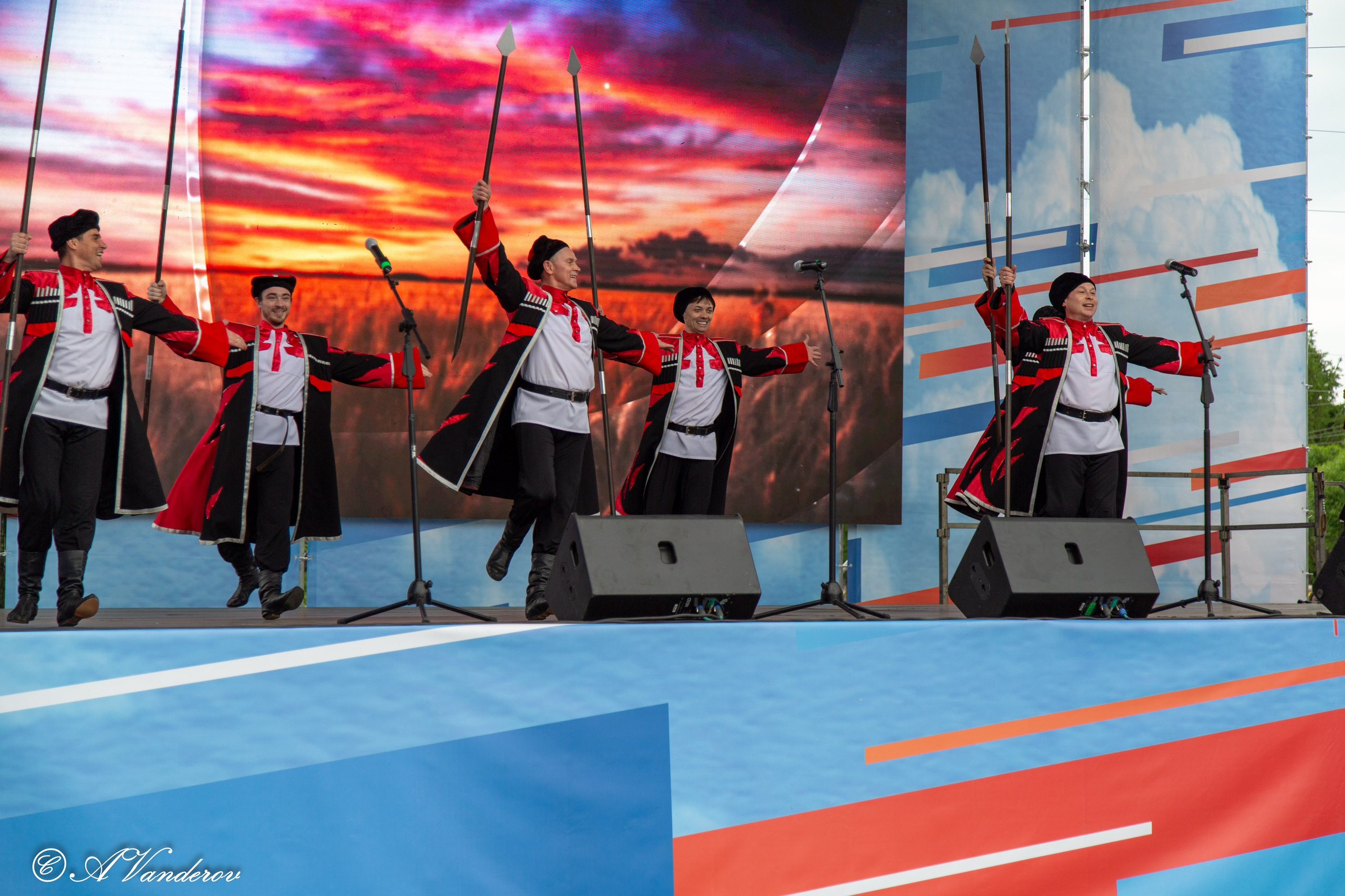 День России 12.06.2024. Фотограф Омск | Александр Вандеров