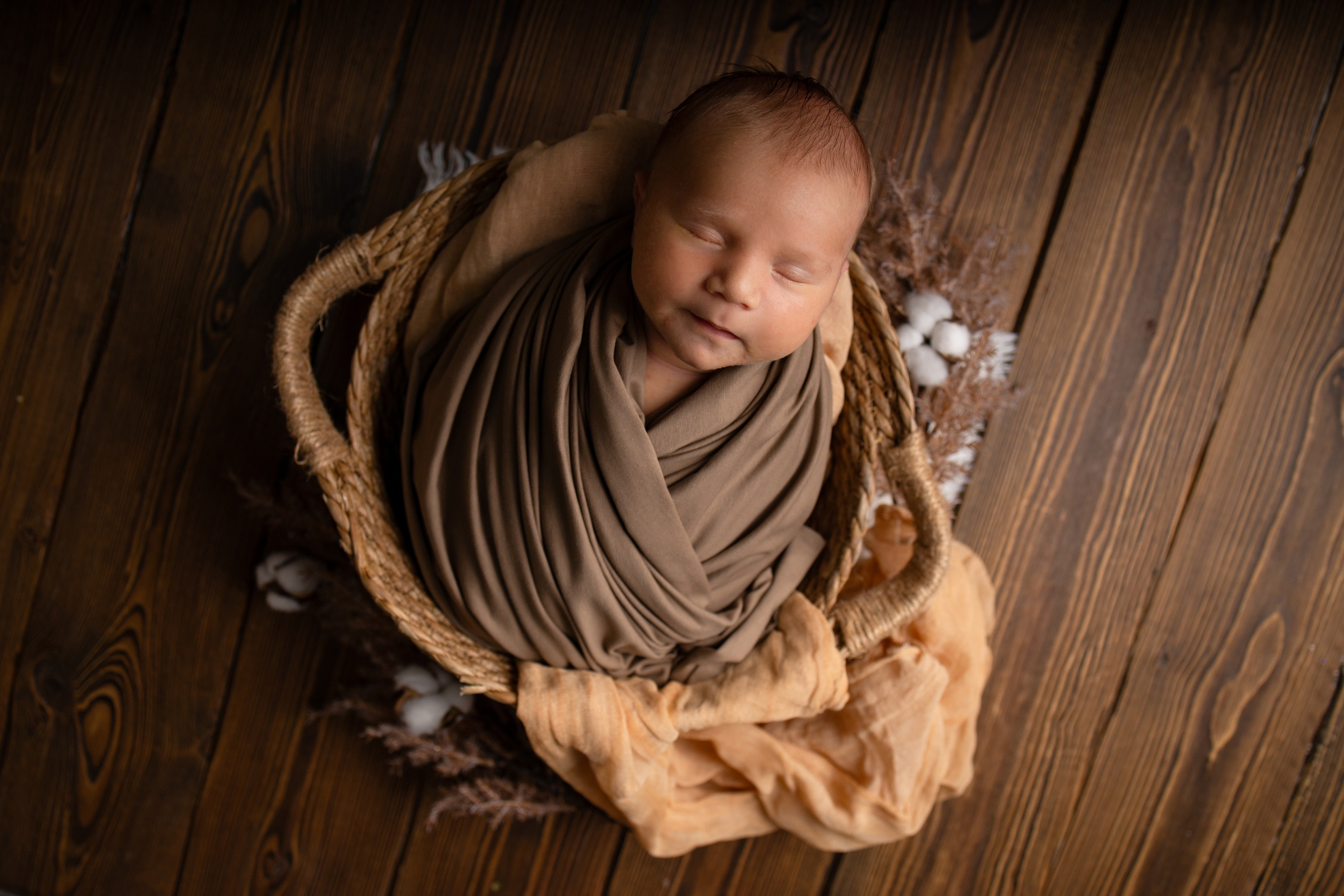 Ньюборн съёмка в студии. Семейный и Детский фотограф в Краснодаре Дарья Насаченко