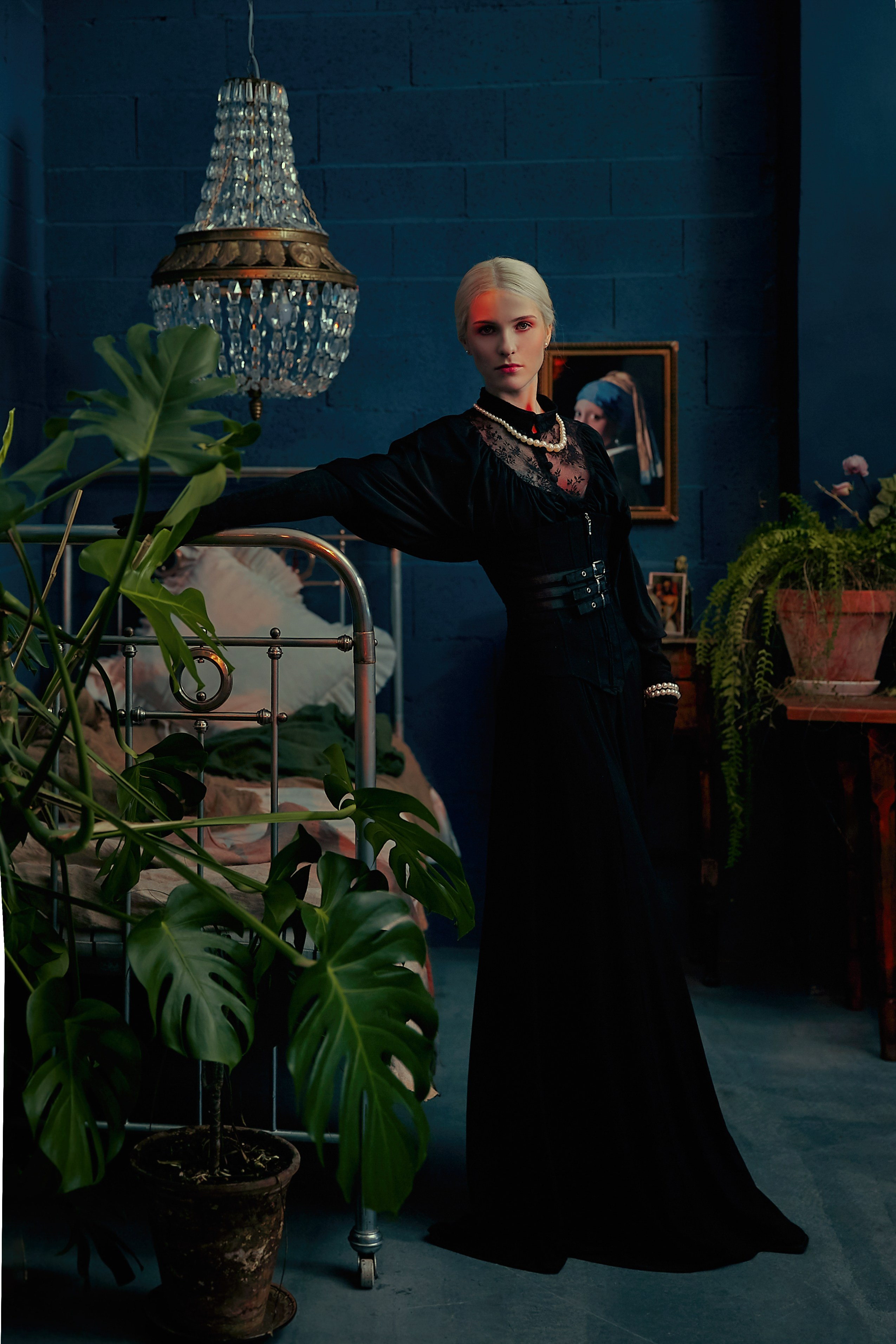 Фотосессия мрачной леди. Рекламный фотограф Санкт-Петербург Катерина Мишкель