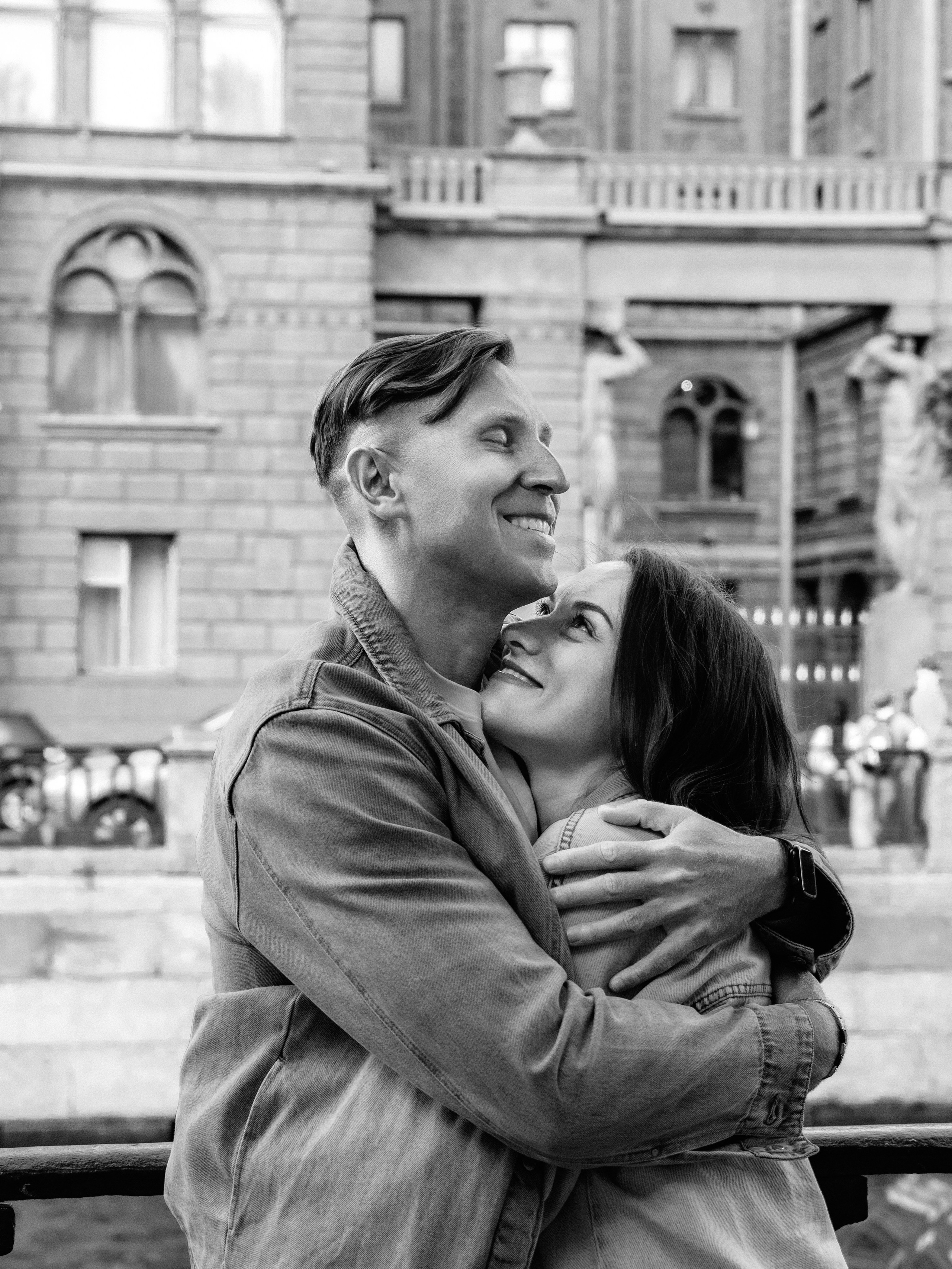 Фотосессия для пары на улицах Санкт-Петербурга (Love Story). Светлана Гопанюк. Портретный фотограф. Санкт-Петербург. СПб